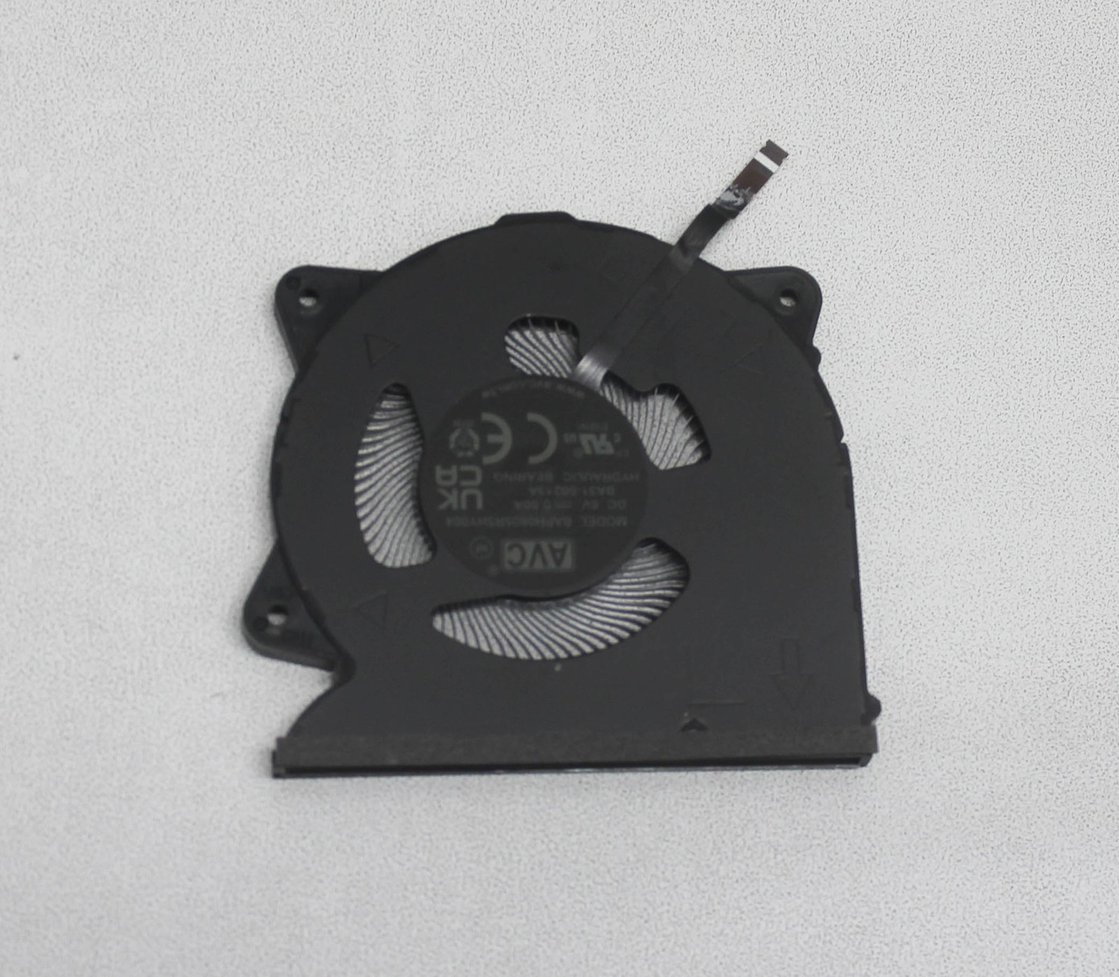 BA31-00213A SAMSUNG FAN LEFT GALAXY PRO NP950XED-KA2US "GRADE A"