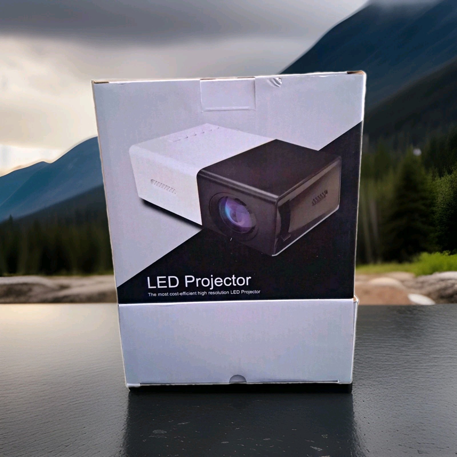 LED Projector TFT LCD 320x240 4:3 Portable Built-In Speaker HDMI USB AV