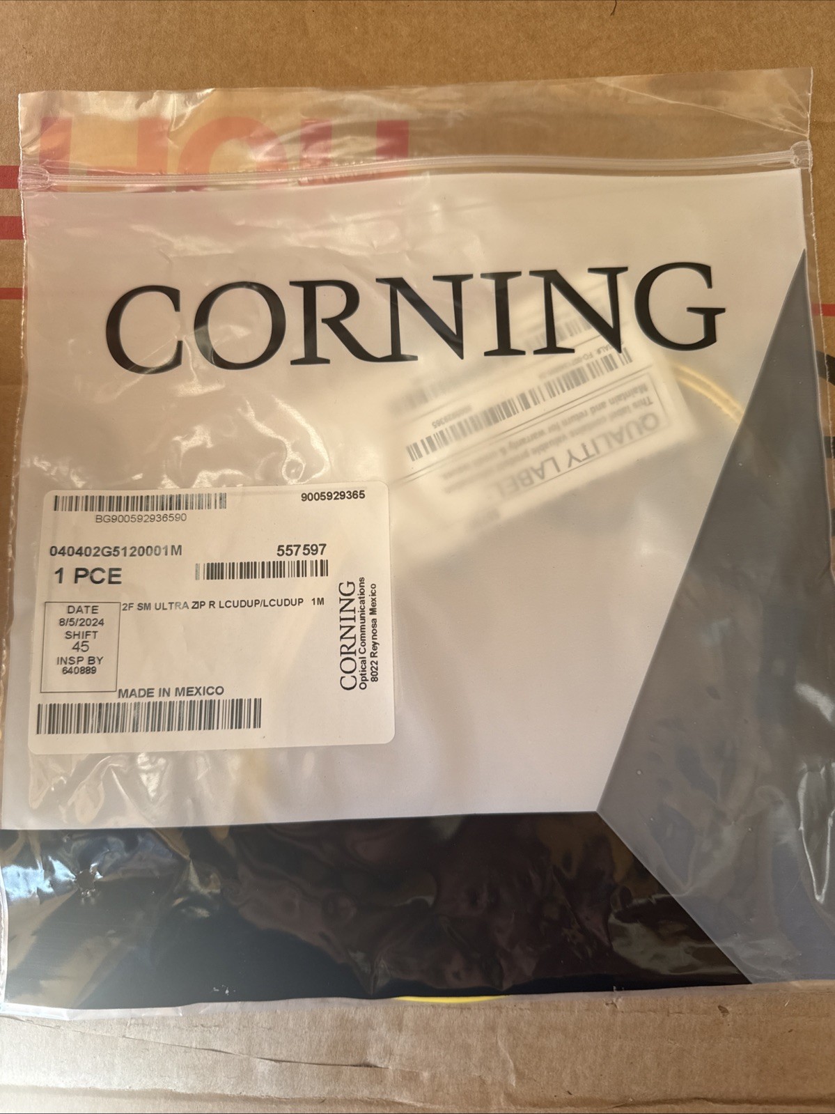 Corning 040402G5120001M Fiber Optic Cable LC 2F SM ULTRA ZIP R LCUDUP 1M