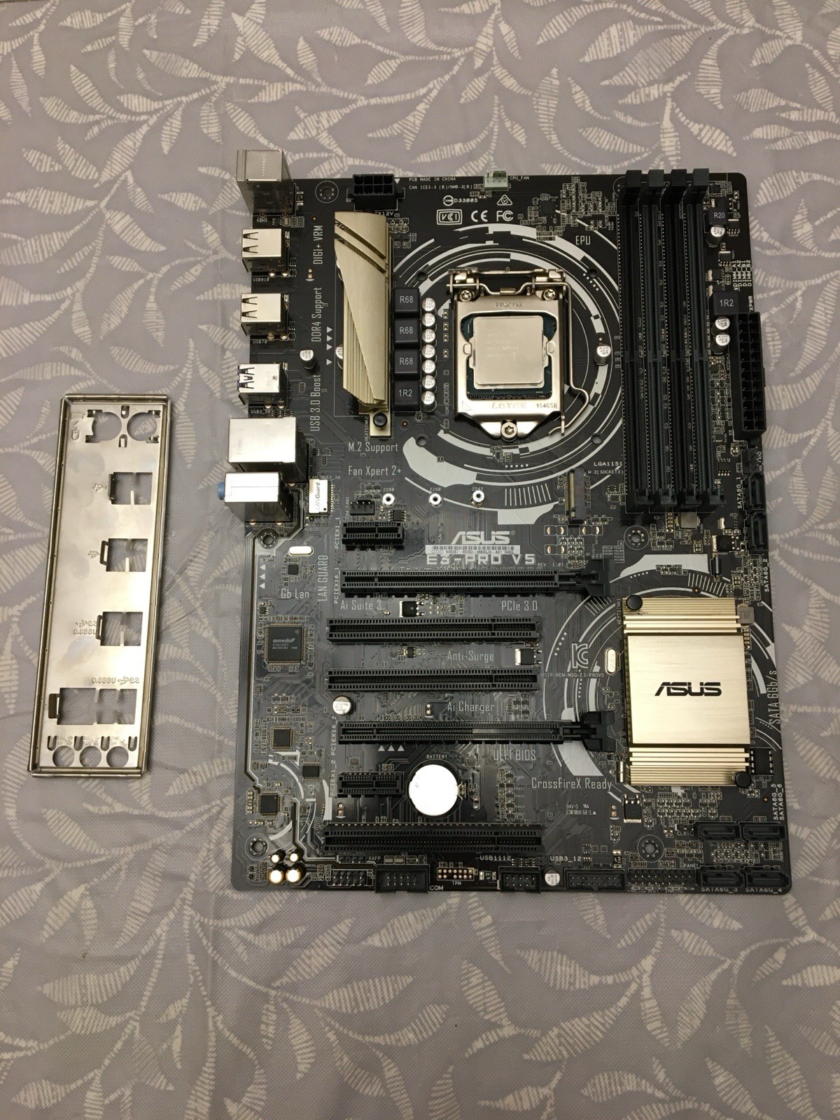 ASUS E3-PRO-V5 DDR4 Motherboard with XEON E3-1270V5 CPU