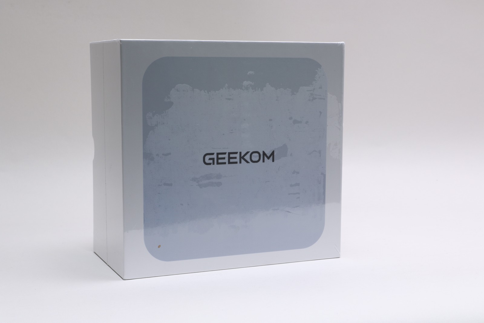Geekom A8 Max Mini PC, Ryzen 7 8745HS, 16GB, 1TB SSD