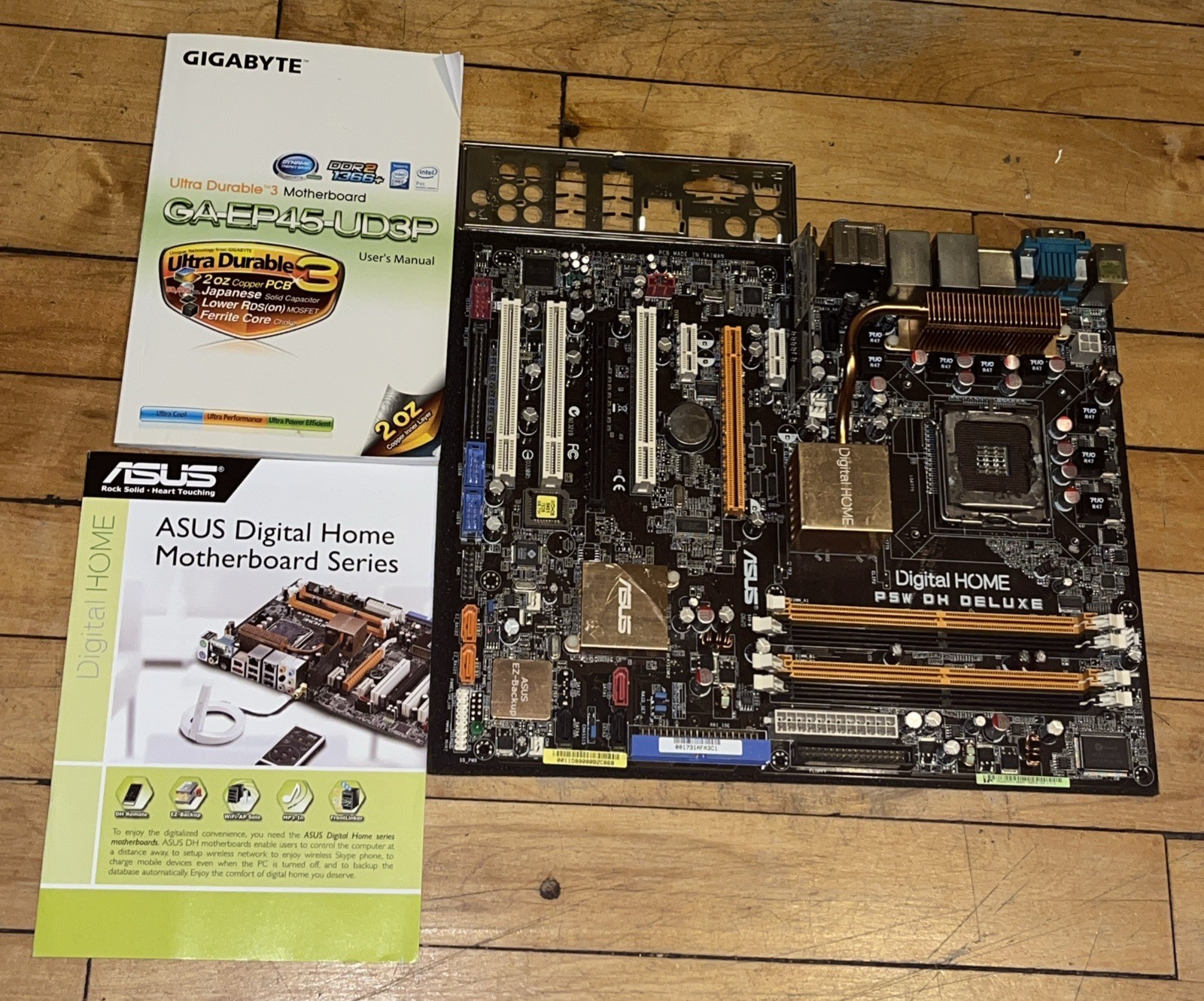 ASUS P5W DH Deluxe LGA775 Motherboard UNTESTED AS IS SEE PICS  I/O Shield