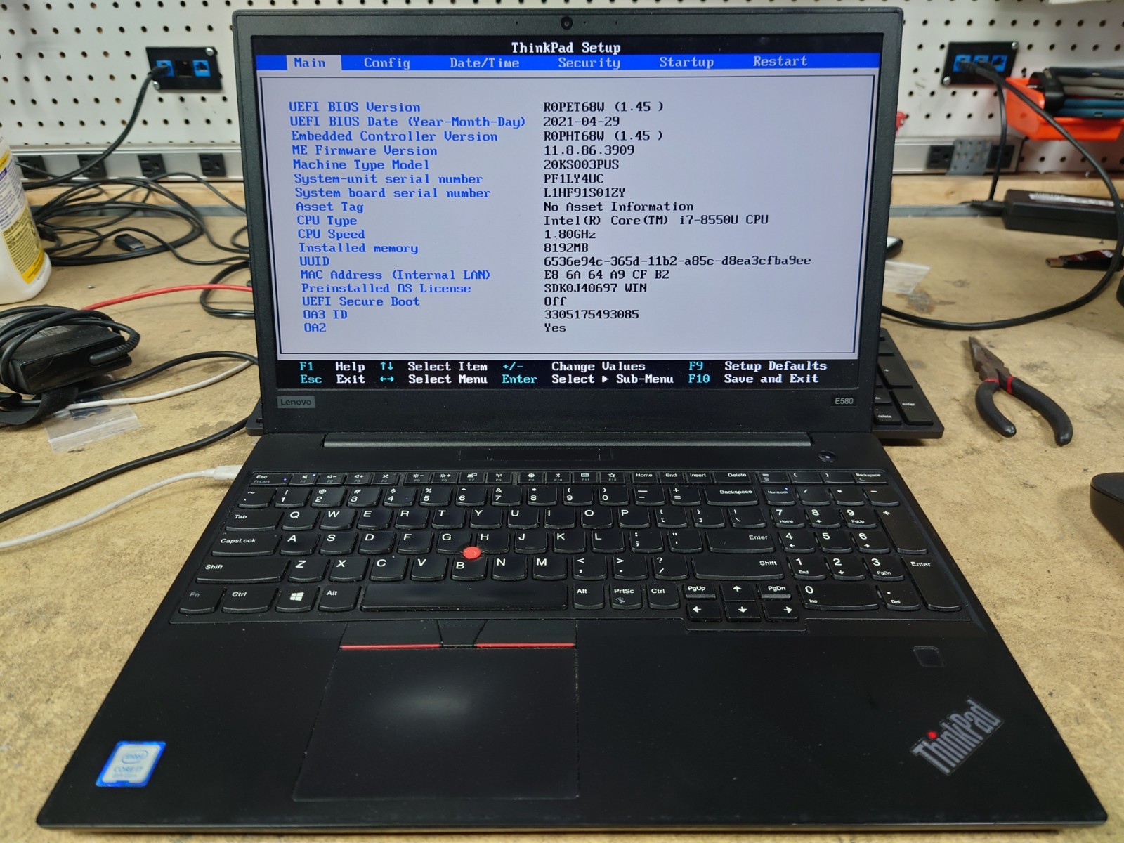 Lenovo ThinkPad E580 15.6" i7-8550U 8GB RAM No OS/SSD