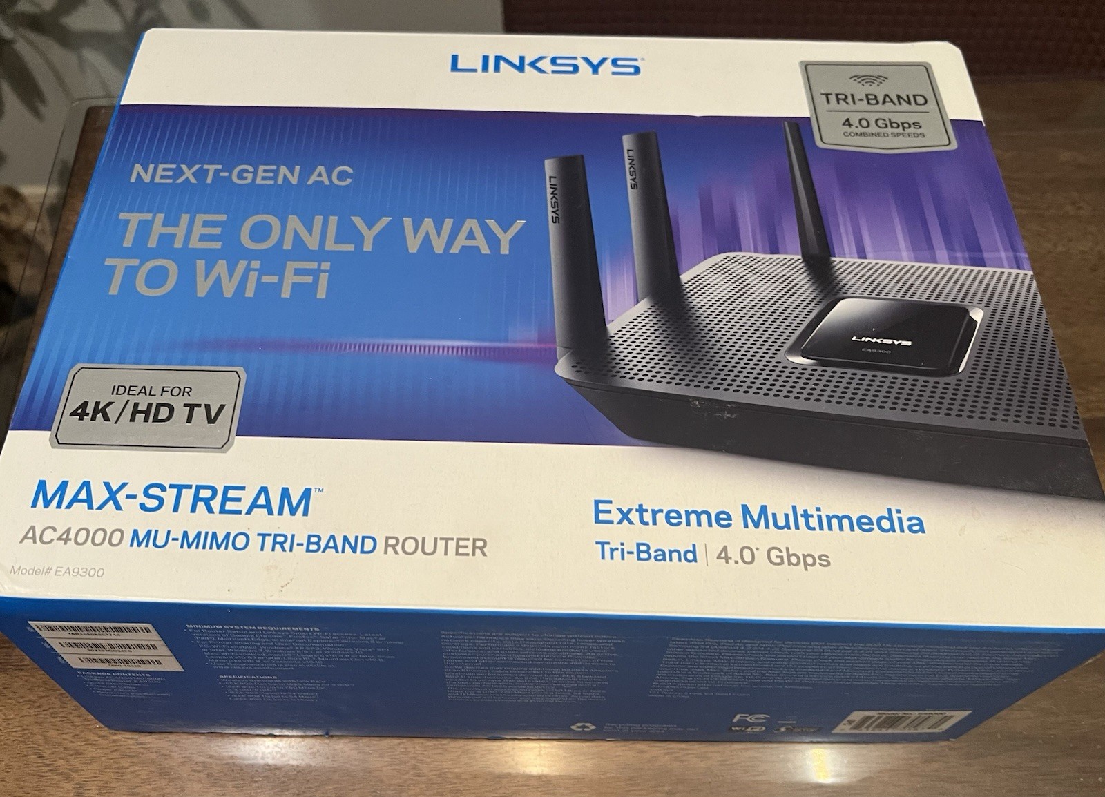 Linksys Max-Stream AC4000 Tri-Band MU-MIMO Wi-Fi Router EA9300 Black