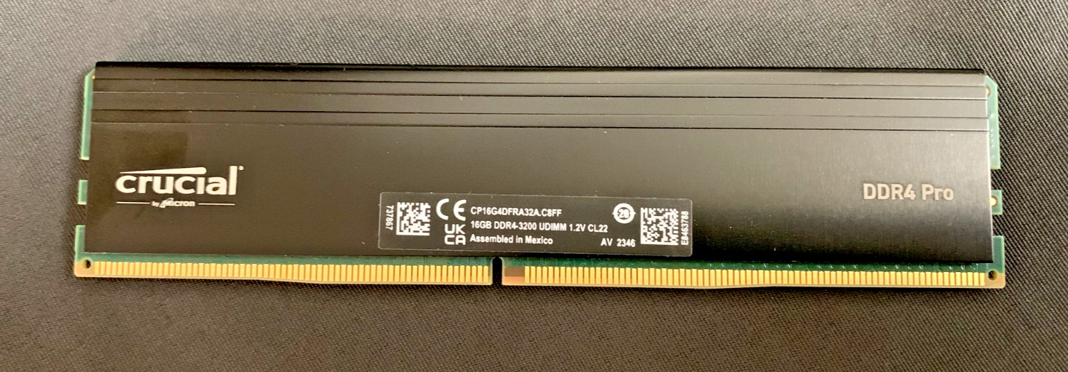 Crucial Pro 16GB DDR4 3200MHz 1.2V CL22 UDIMM Desktop Memory CP16G4DFRA32A.C8FF