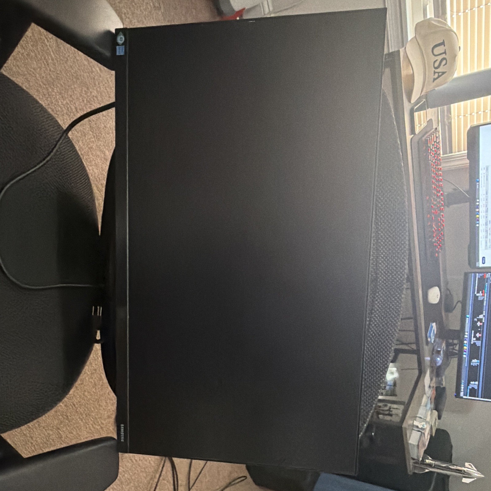 Samsung F24T450FZN 24in FHD LCD 75Hz 5ms HDMI/DisplayPort VESA