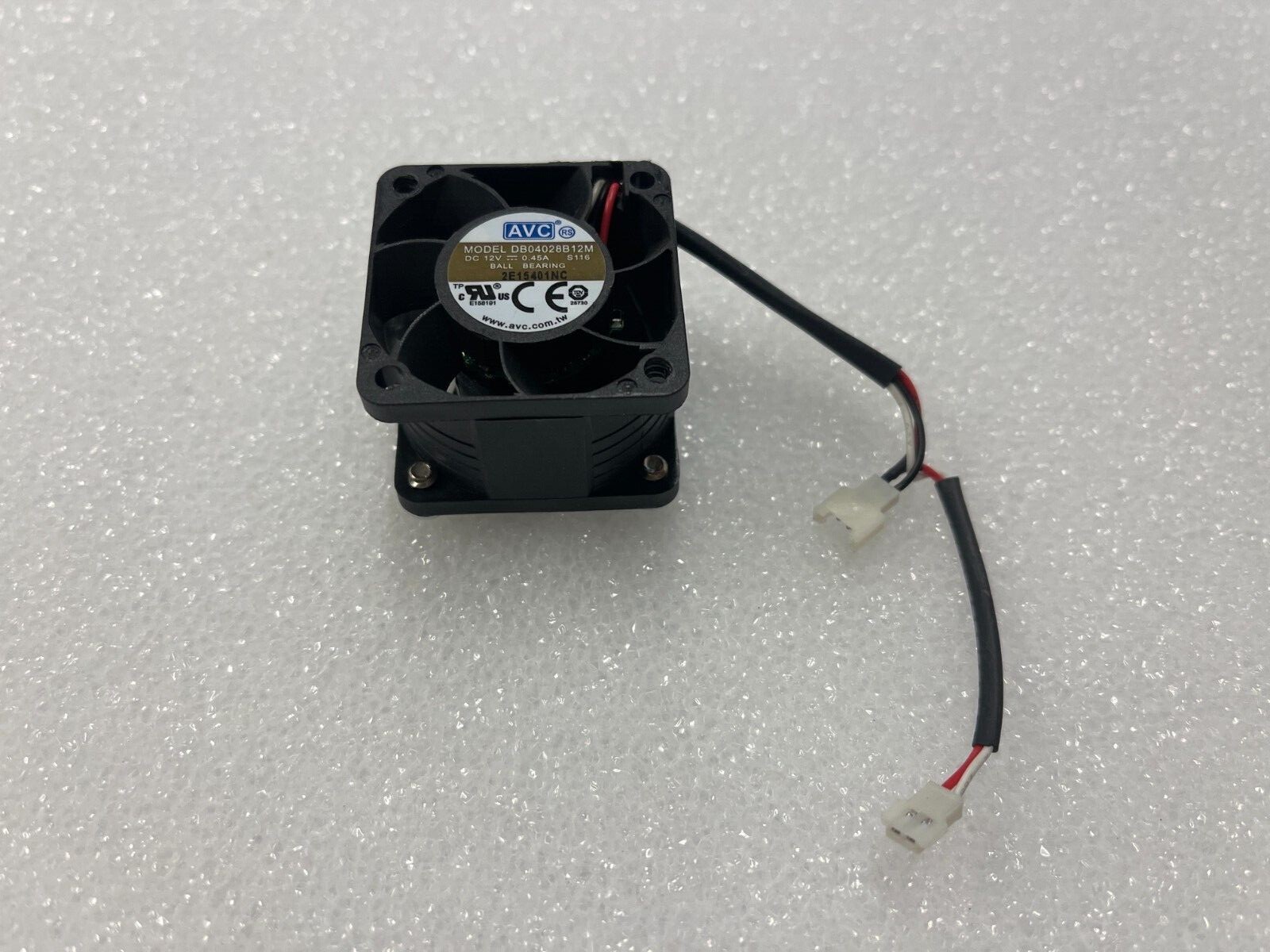 AVC PV114x 40x40x28mm 12VDC 2-Wire Fan DB04028B12M-S116 New Pull