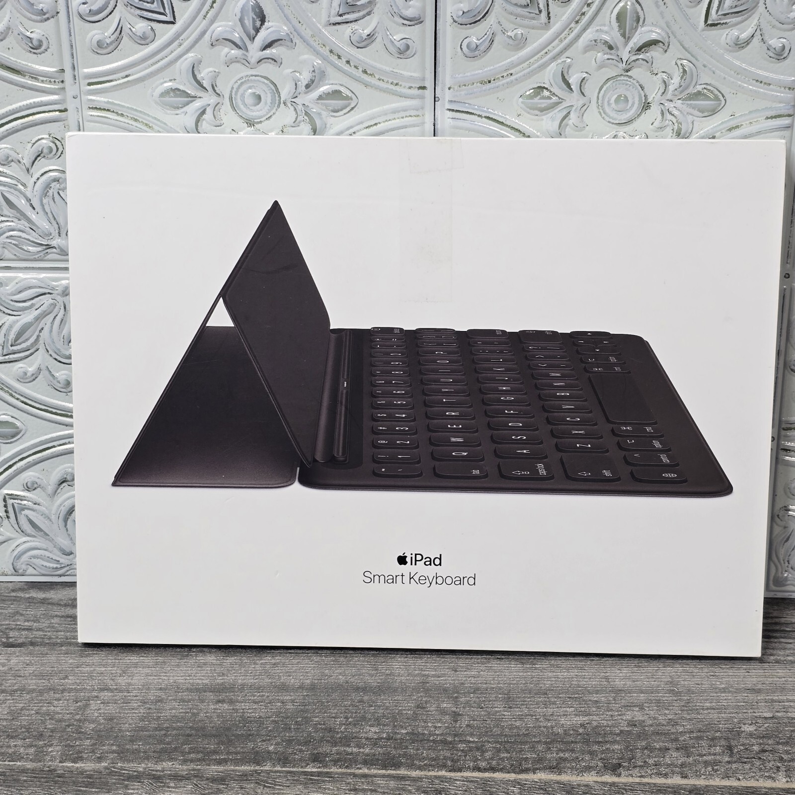 Apple iPad Smart Keyboard- MX3L2LL/A