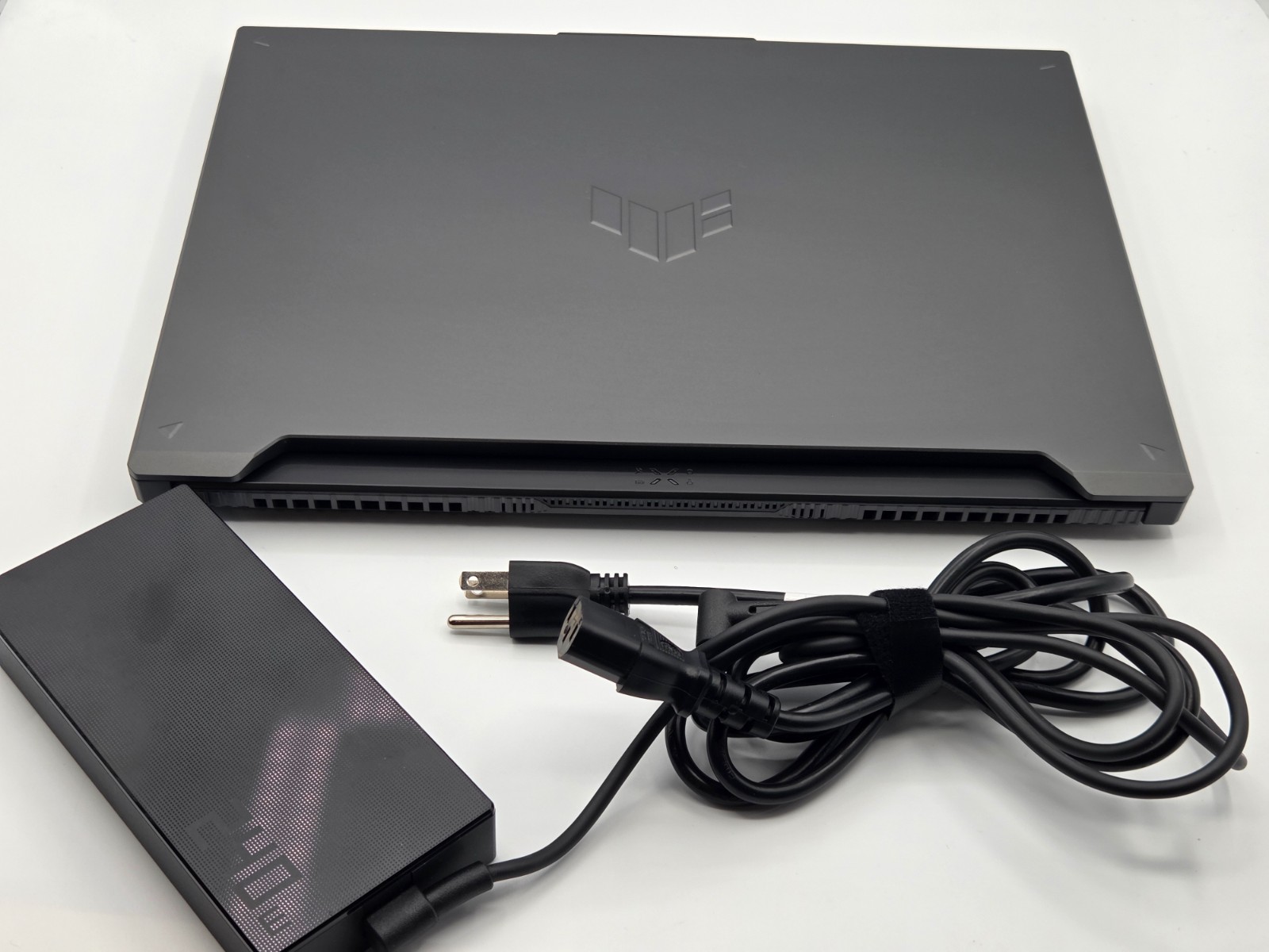 ASUS TUF Gaming F16 16" RTX 4050 Core 5 210H 16GB 512GB SSD 144Hz FAST SHIP