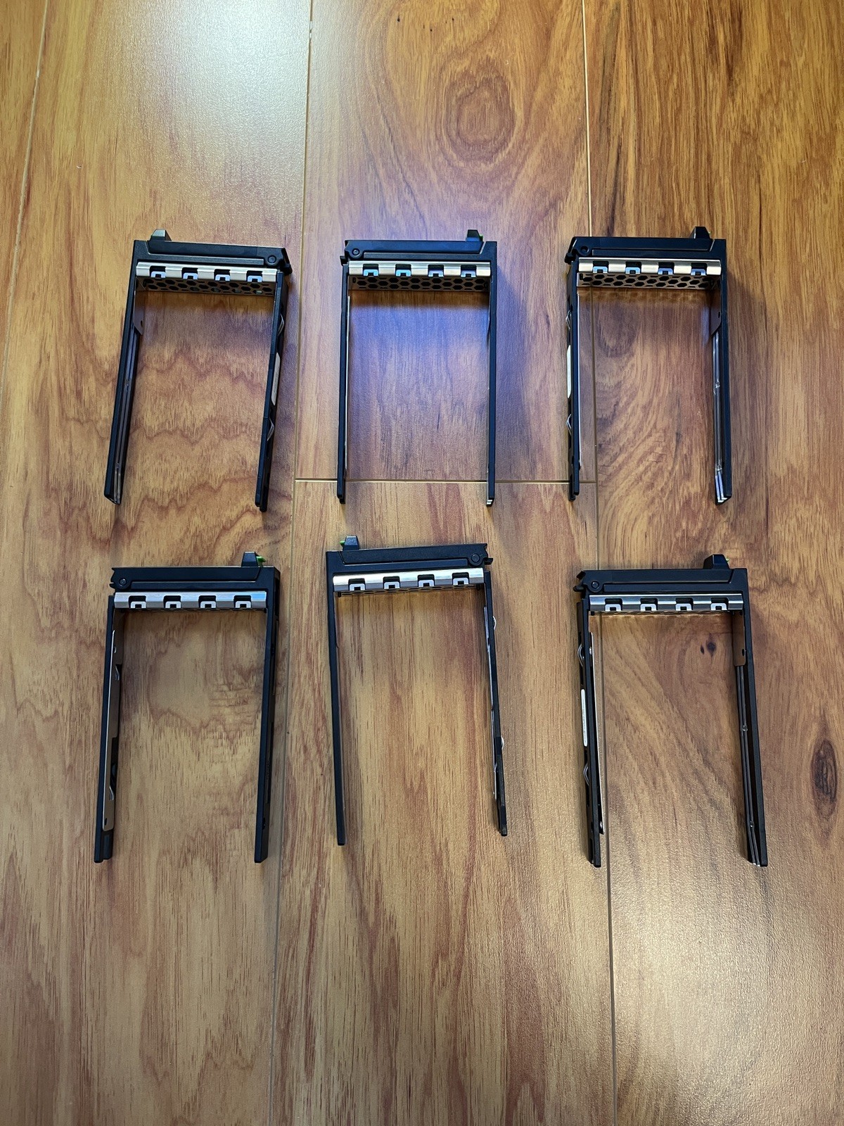Lot of 6: Fujitsu PRIMERGY A3C40179841 2.5" HDD SSD Caddy Trays