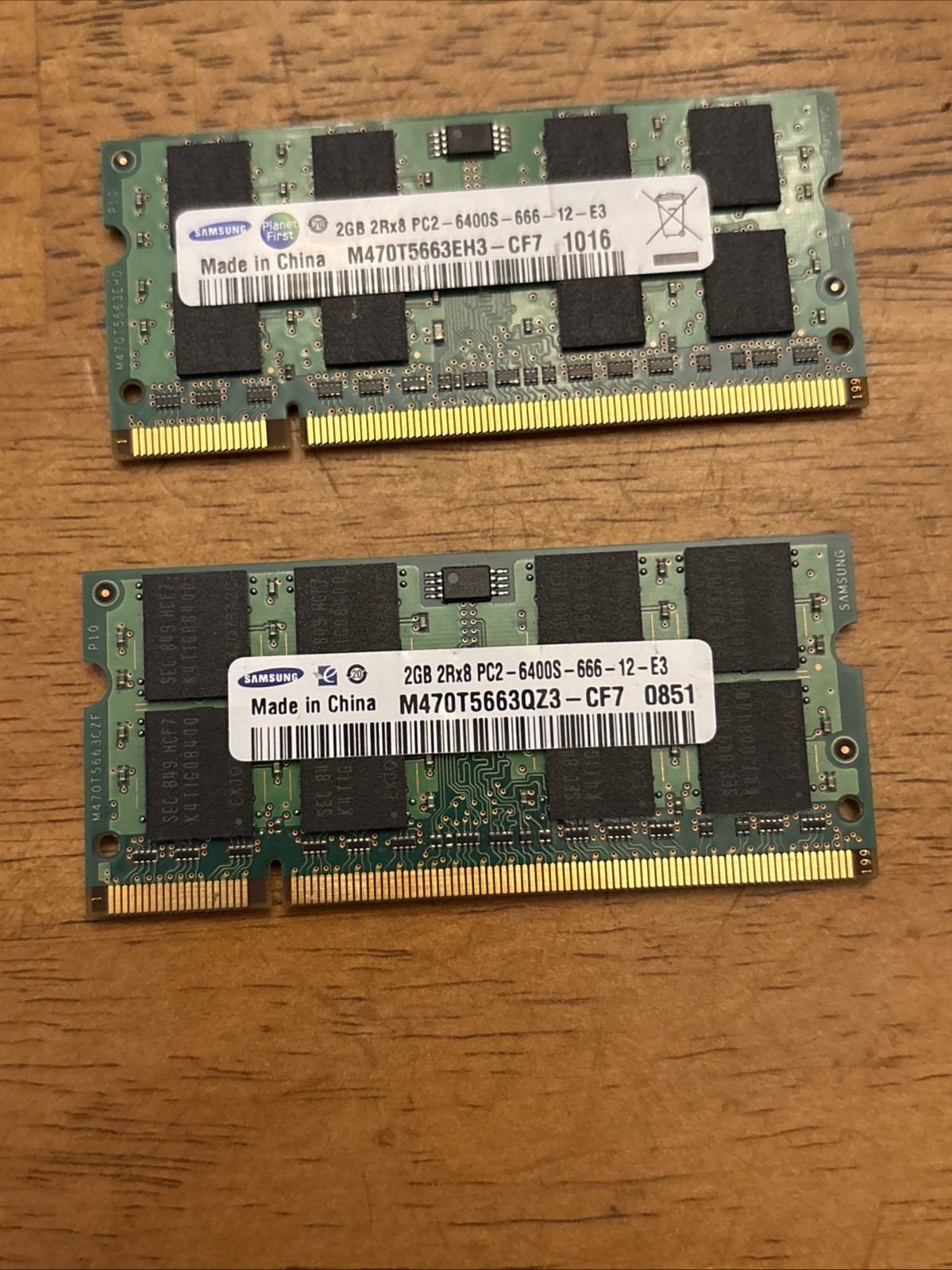 Samsung 4GB DDR2 Laptop Memory Kit 2 x 2GB PC2-6400S-666-12-E3