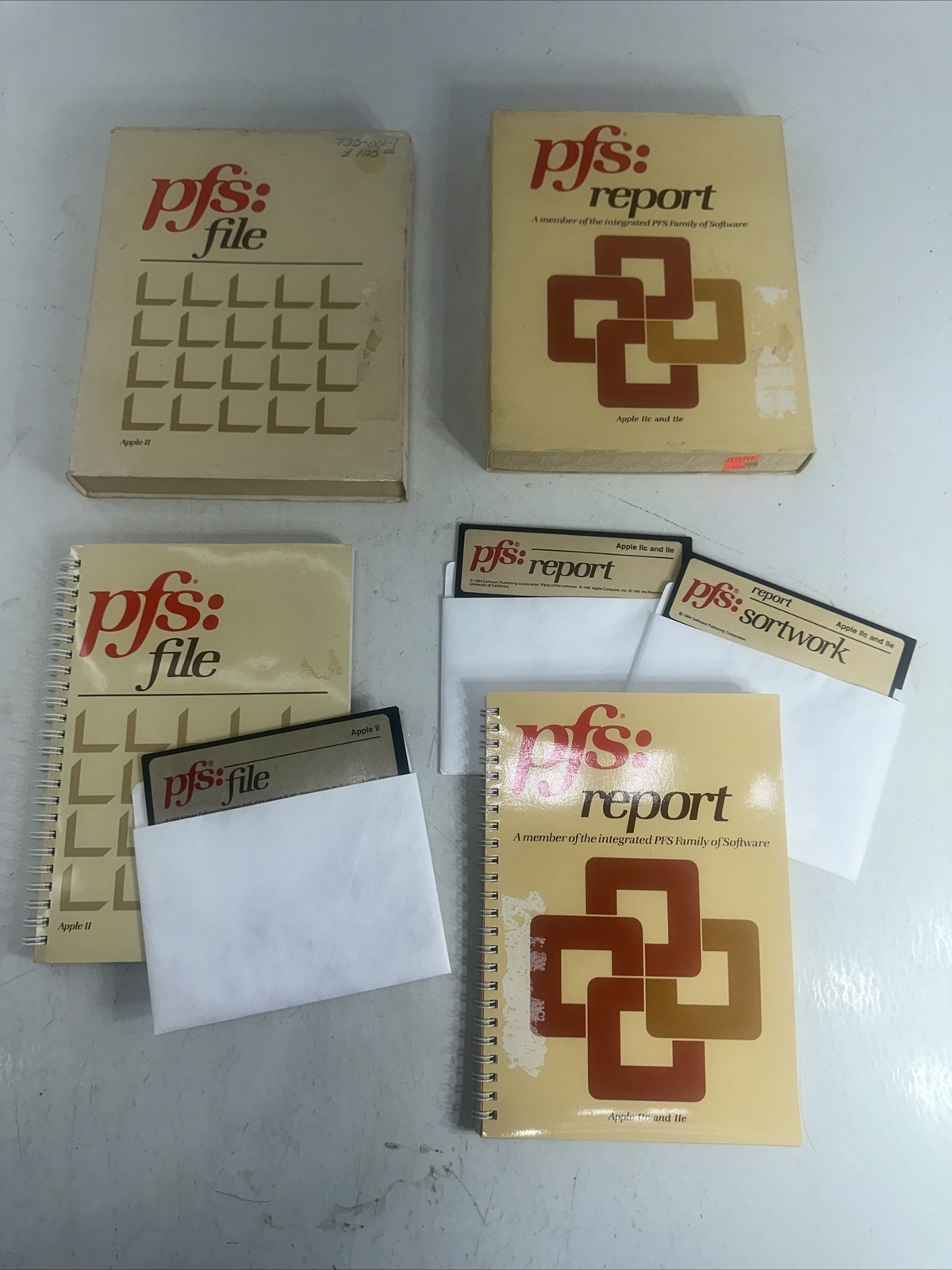 PFS Report & File Vintage Software for Apple II IIe • 5.25" Floppy Big Box