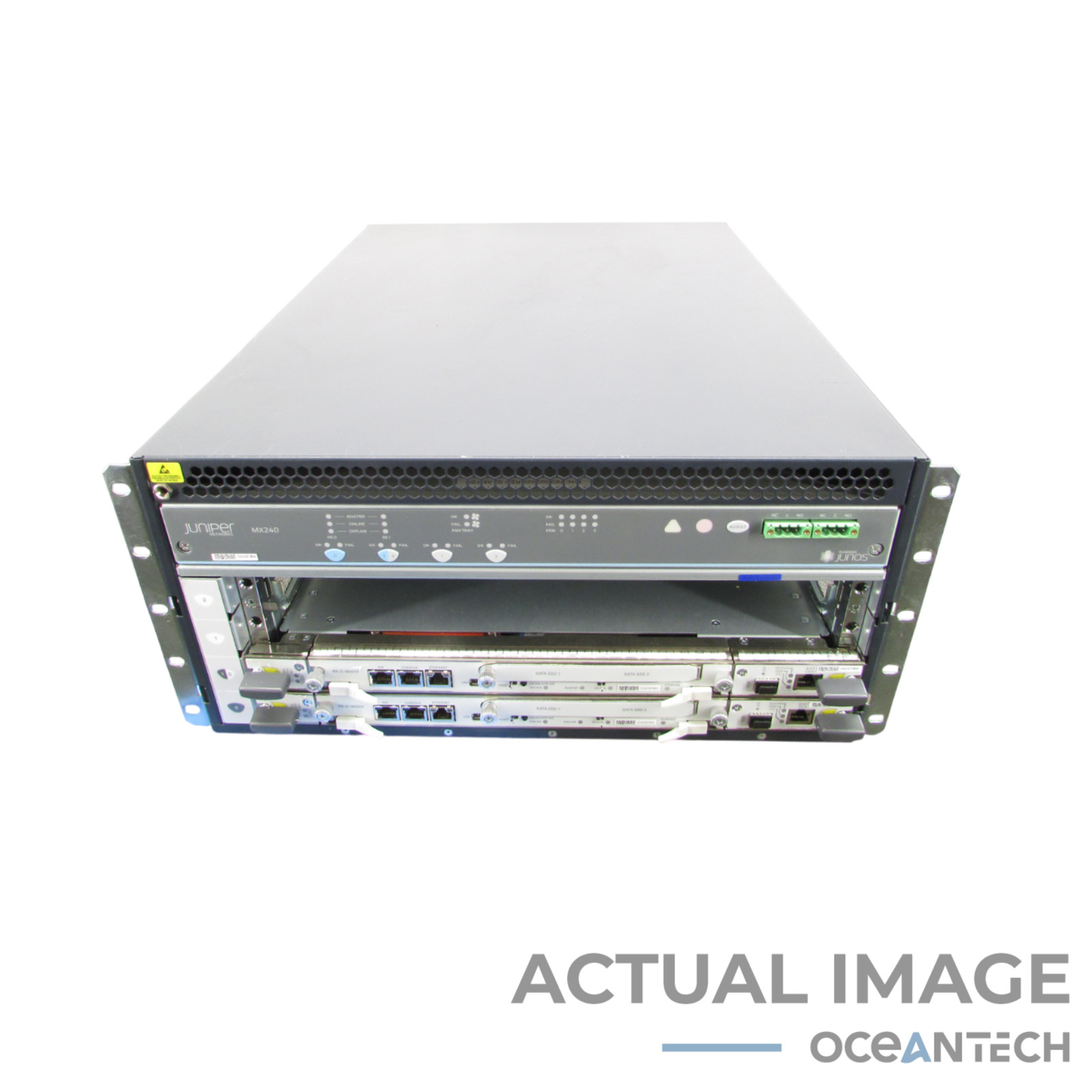 Juniper MX240 W/ 2x RE-S-1800X4-16G-S 2x SCBE-MX-S-E PWR-MX480-2520-AC-S