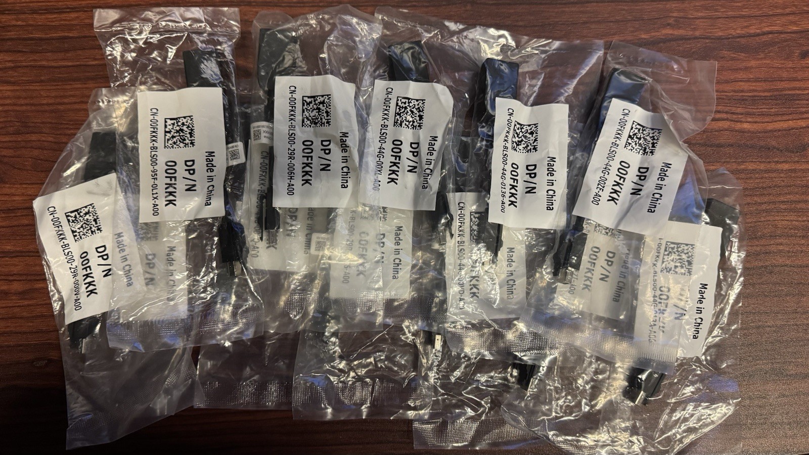 Lot of 14 Genuine Dell DisplayPort to Mini DisplayPort Adapter Cable - New