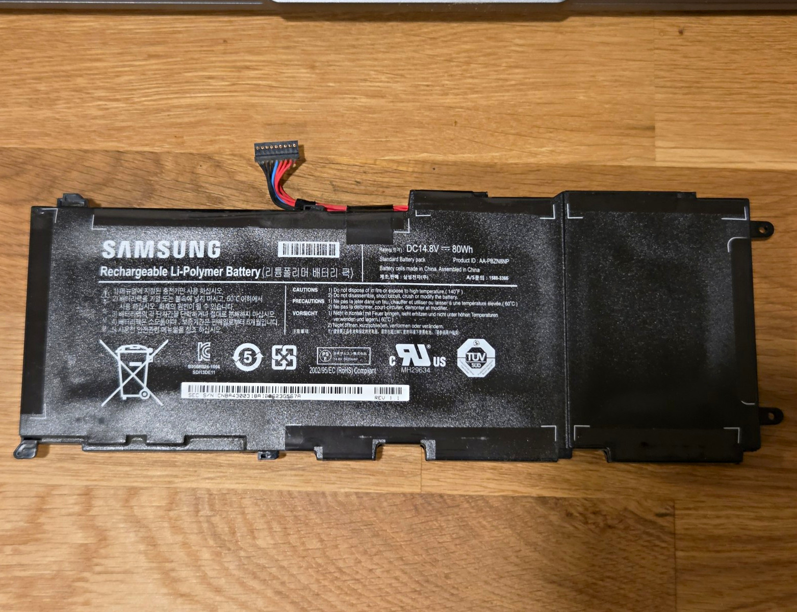 Samsung Li-Polymer Battery AA-PBZN8NP 14.8V 80Wh for Chromebook Black