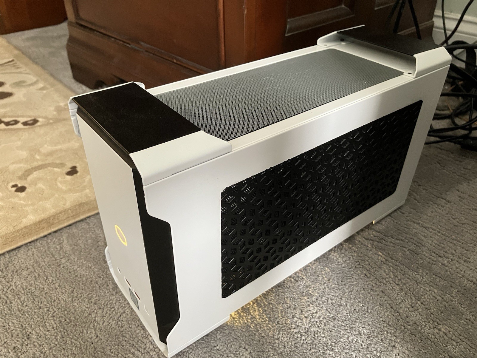 Intel NUC 9 Extreme Xeon 8C/16T | RTX 2070 | 32GB | 512GB NVMe Cooler Master