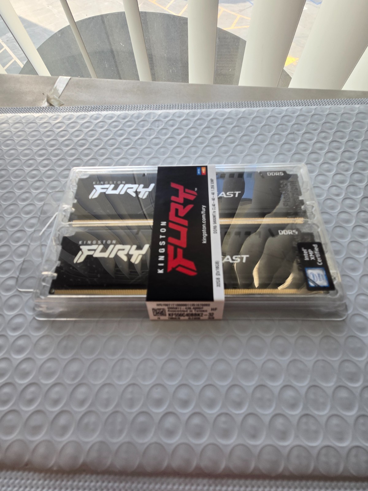 Kingston FURY Beast 32GB (2x16GB)  Desktop Memory | Intel XMP KF556C40BBK2-32