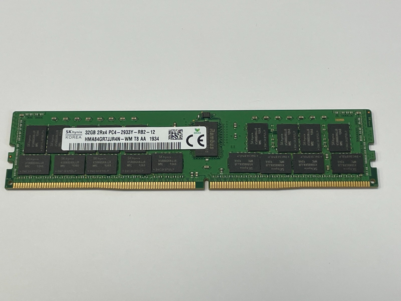 SK Hynix 32GB (1 Stick) PC4-23400 DDR4 2933Y ECC Server Memory HMA84GR7JJR4N-WM