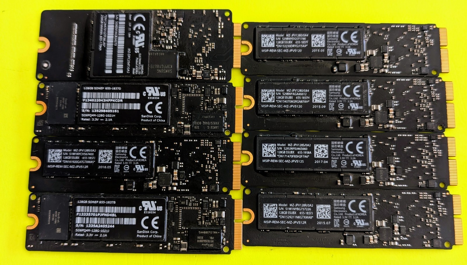 Apple Blade SSD Solid State Drives (LOT OF 8) 128GB Samsung