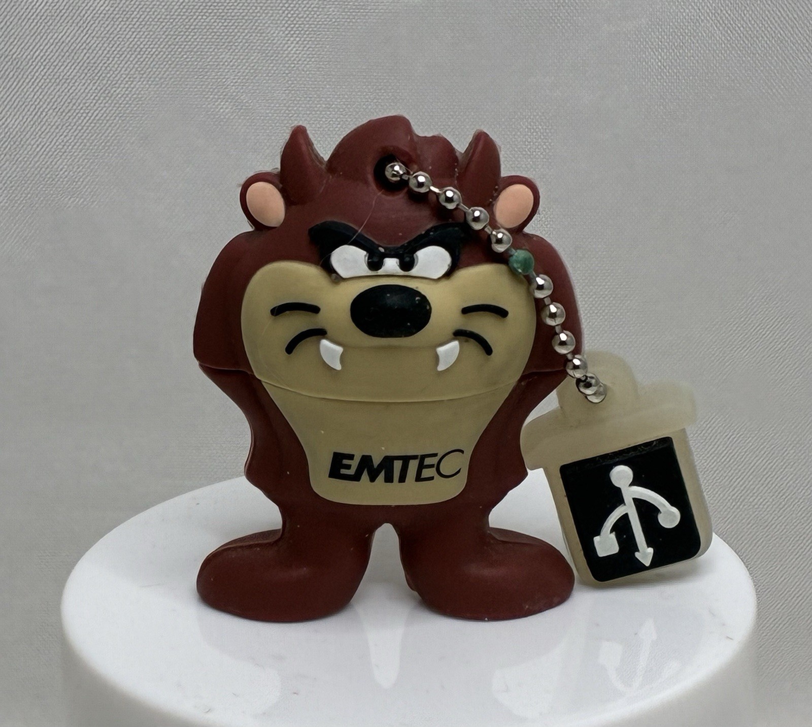 TAZ - EMTEC Looney Tunes "Tasmanian Devil" 4 GB USB 2.0 Flash Drive