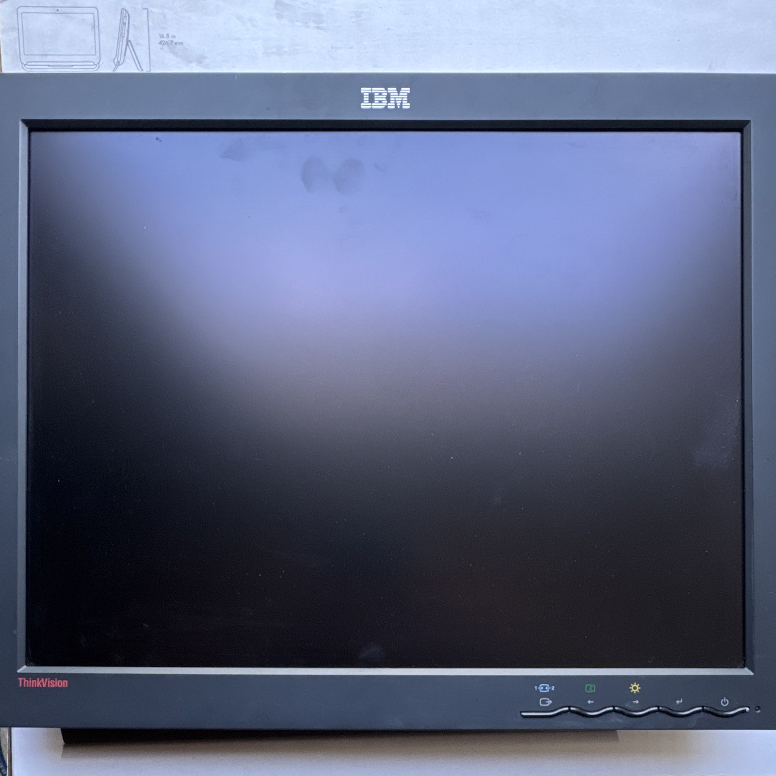 IBM ThinkVision 17" LCD Monitor 1280x1024 12ms VGA Wall Mountable 6736-HC9