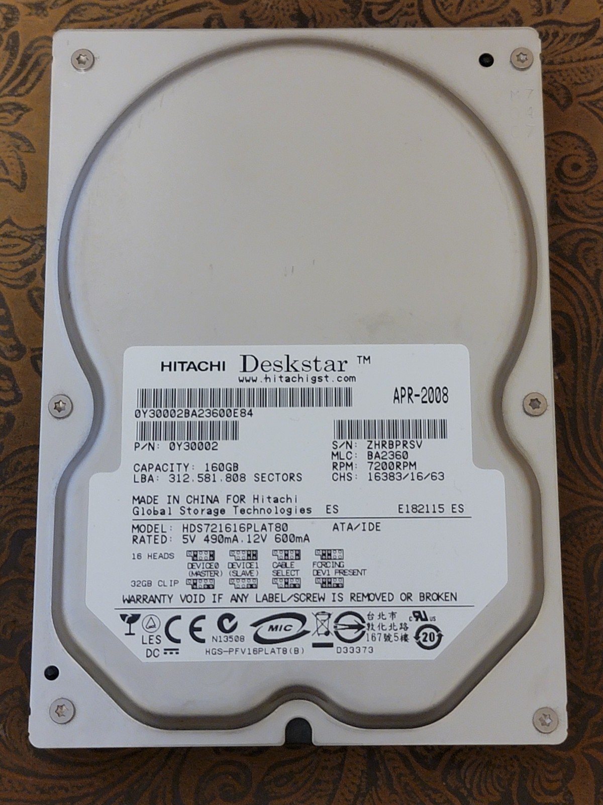 Hitachi HDS721616PLAT80 160GB 7200 RPM IDE 3.5″ Hard Drive from PowerMac G4 ԟ