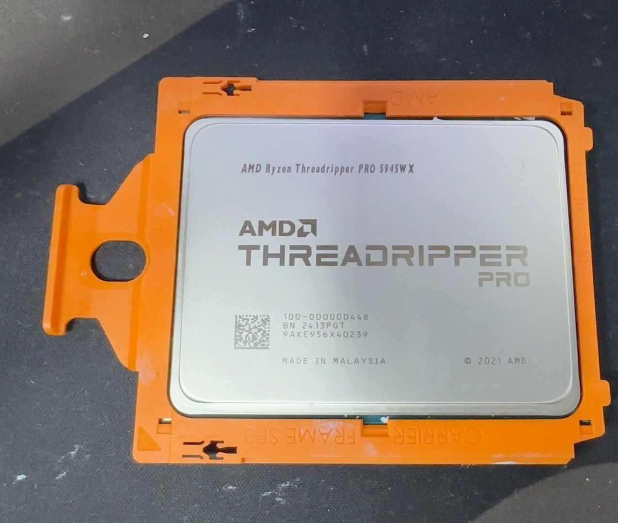 Lenovo Lock AMD Ryzen Threadripper Pro 5945wx swrx8 CPU Processor 12 Core 4.1Ghz