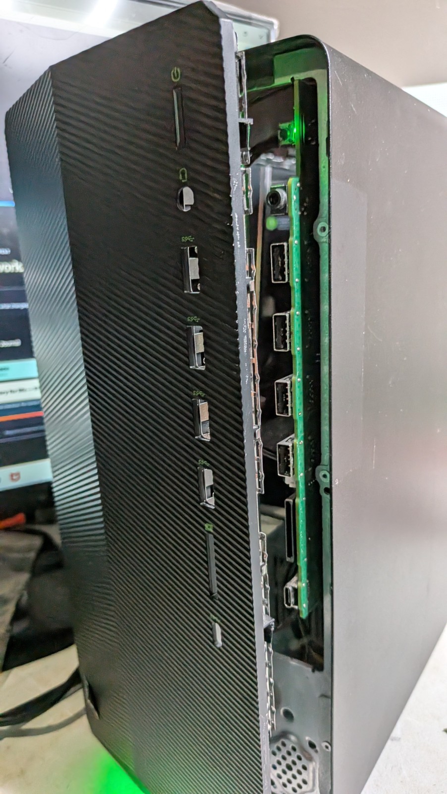 *Parts* HP Pavilion Gaming PC 500GB SSD, AMD Ryzen 3, 16GB Ram, RAEDON RX 5500