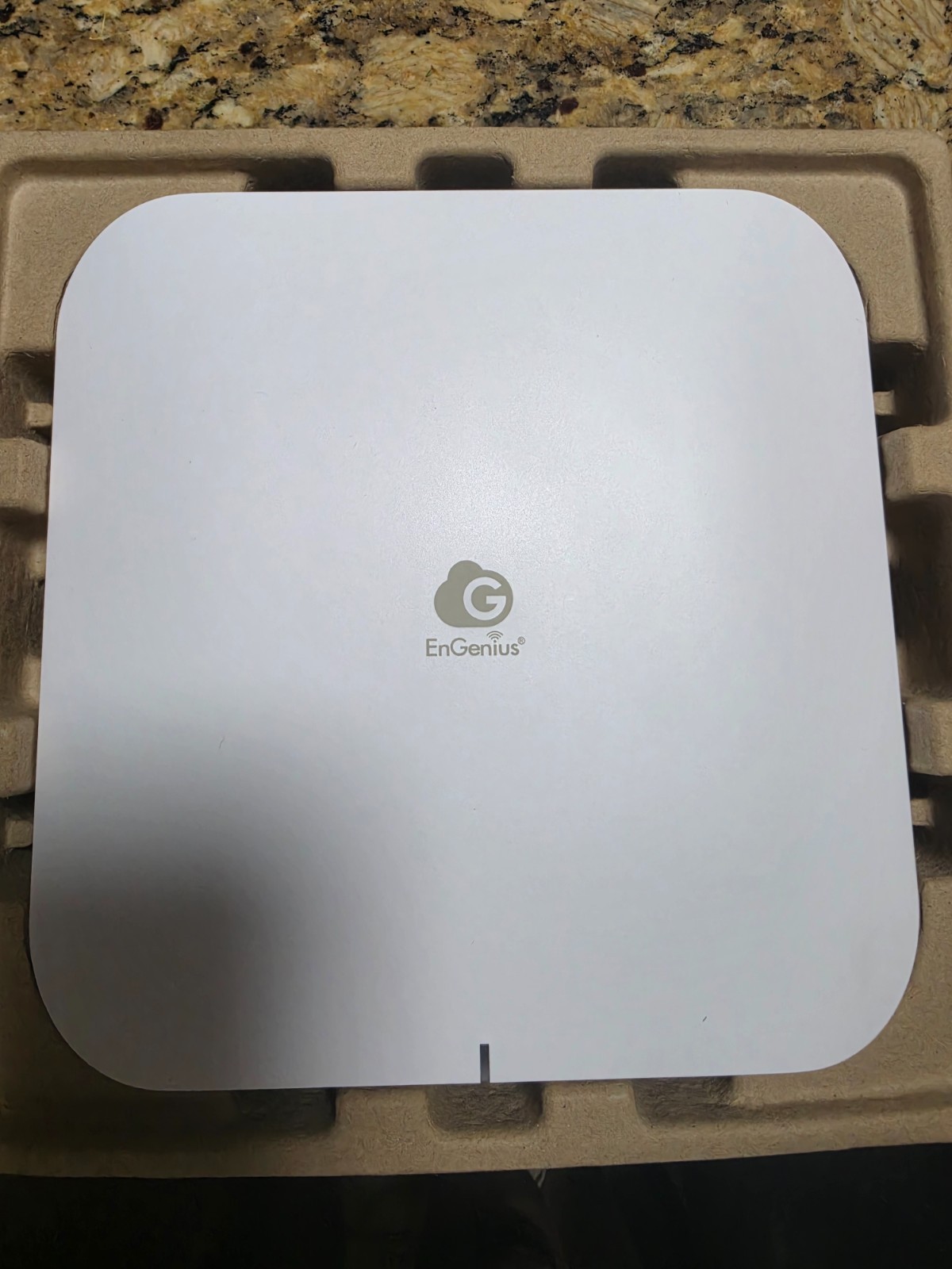 EnGenius ECW536 — Tri‑Band Wi‑Fi 7 4×4×4 Cloud‑Managed Indoor Access Point (TAA