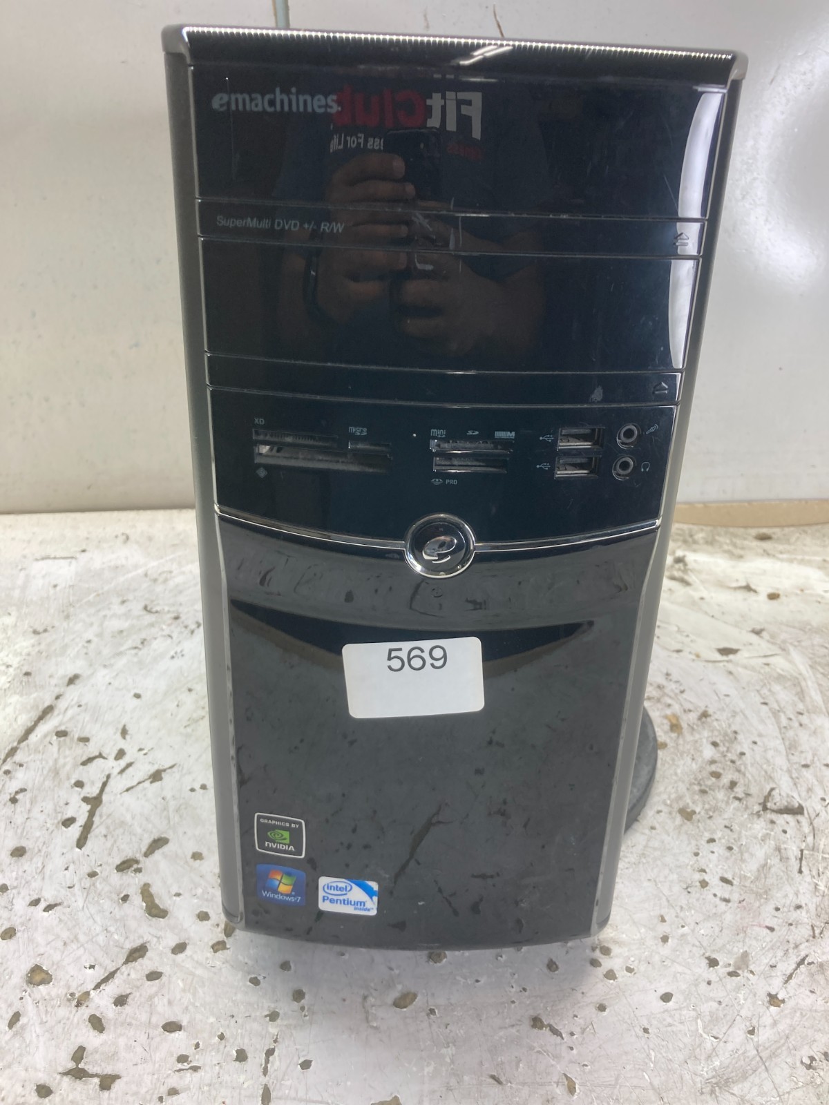 eMachines ET1831 Intel Pentium Dual-Core E5400 2.70GHz 4GB NO HDD