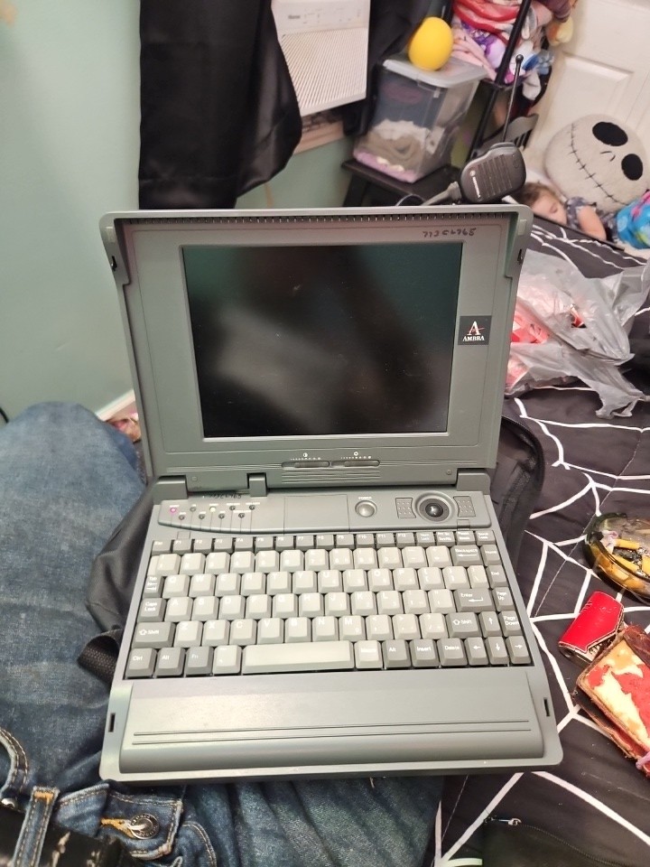 VINTAGE Epson ActionNote Laptop NANTAN 90’s