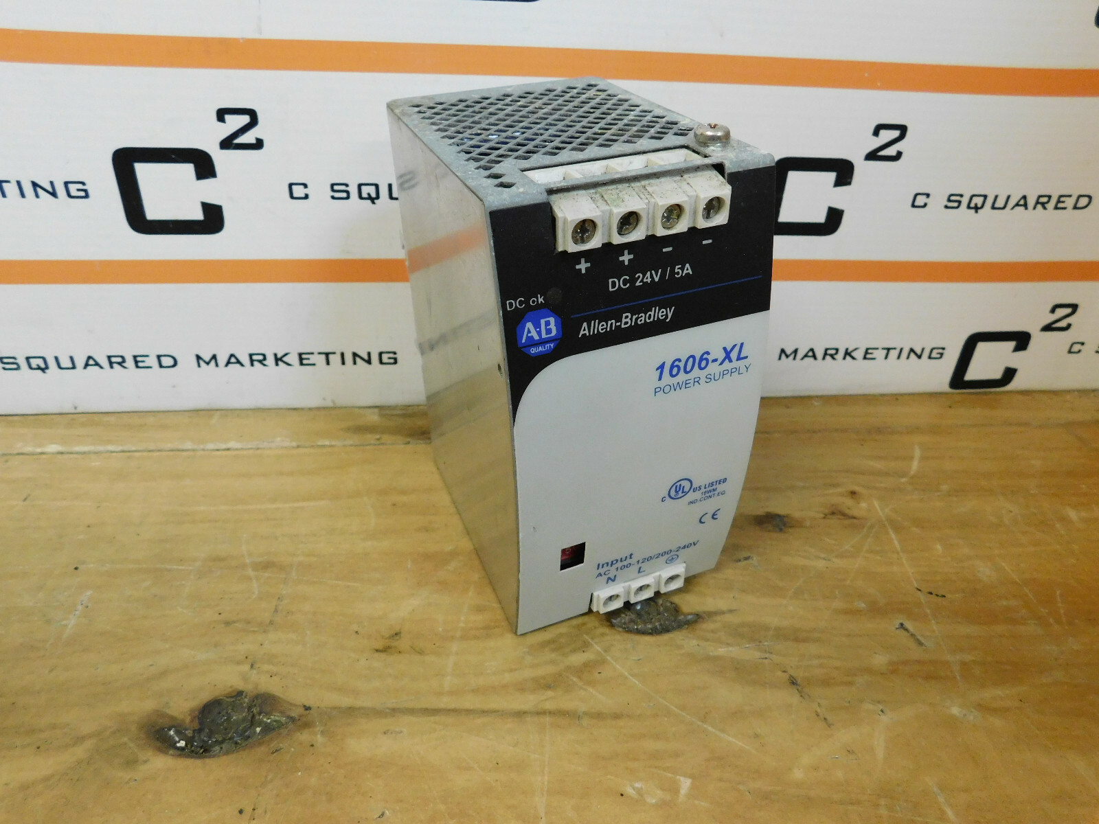Allen Bradley 1606-XL120D Power Supply DC Series A 5 Amp CSQ 
