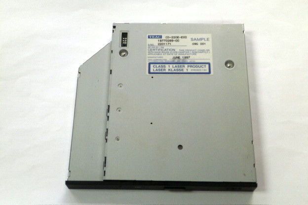 Teac CD-220E-ES2 Used, Pulled, Working CD-Rom Drive 