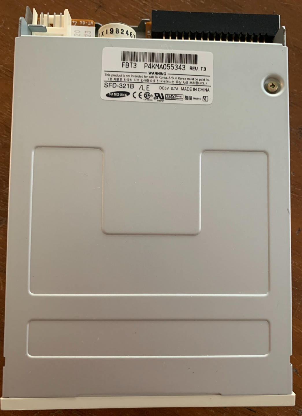 SAMSUNG SFD-321B 3.5" INTERNAL FLOPPY DISK DRIVE BEIGE VINTAGE IDE UNUSED