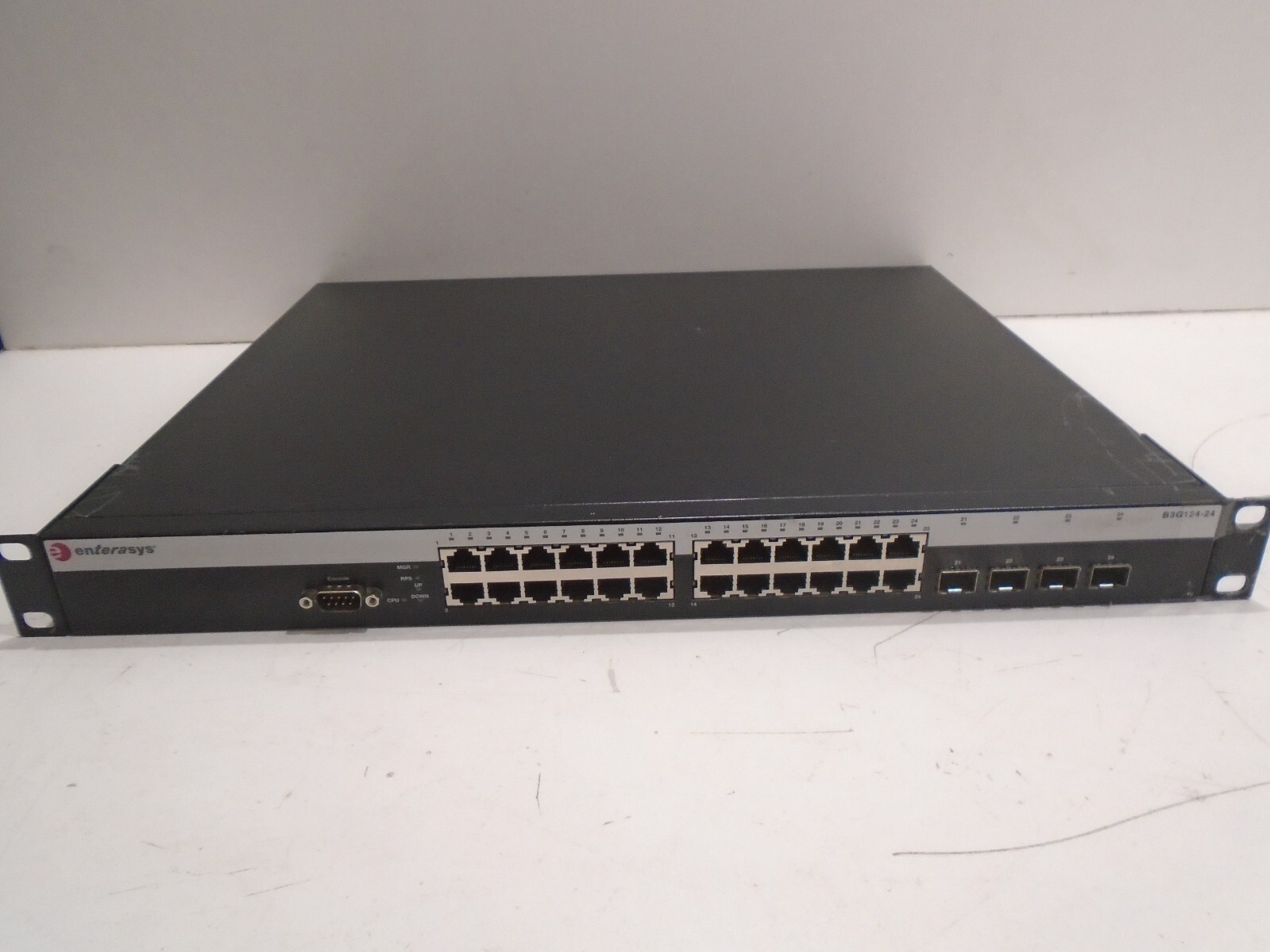 ENTERASYS B3G124-24 ETHERNET SWITCH 24 PORT w/REDUNDANT POWER SUPPLY