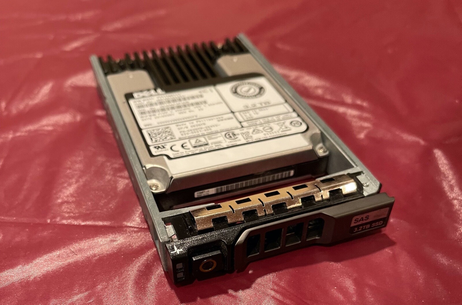 Dell 063GYR PX04SMB320 3.2TB SDFAR00DAA01  2.5" 12Gb/s SAS SSD 3.2T