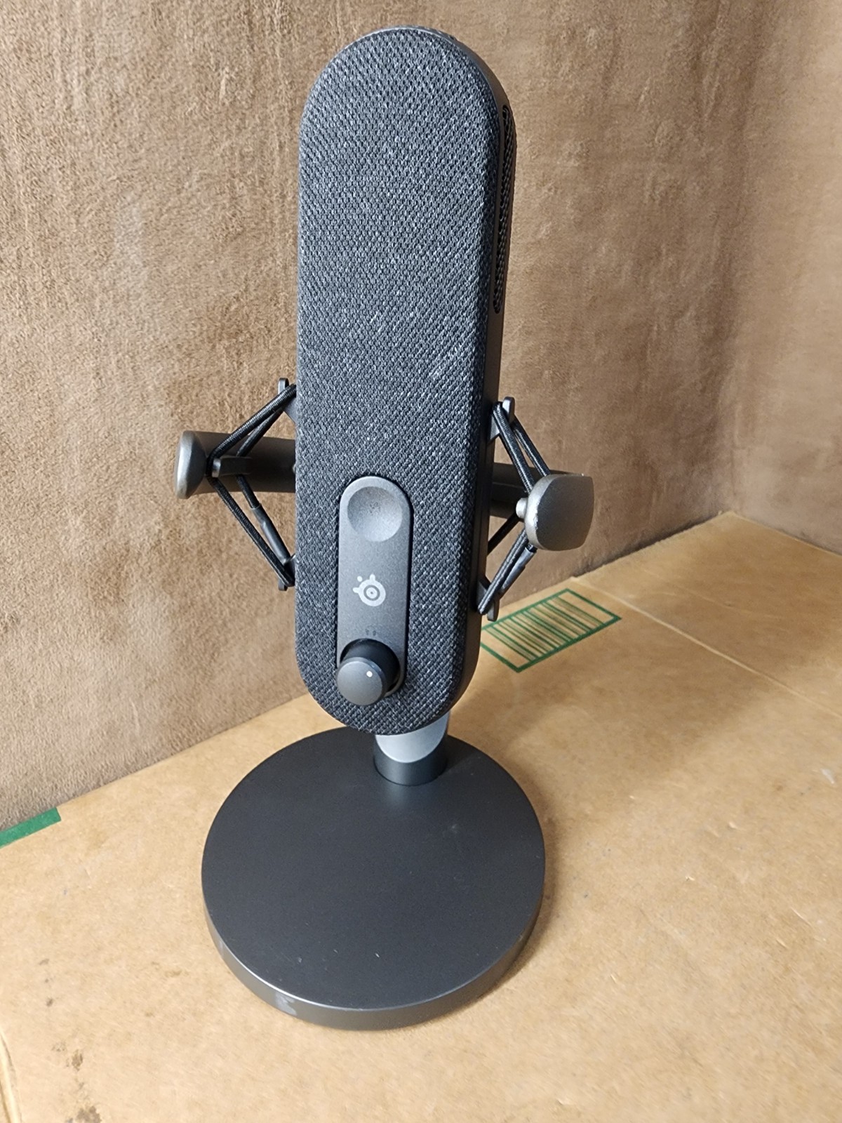 SteelSeries Alias USB Microphone