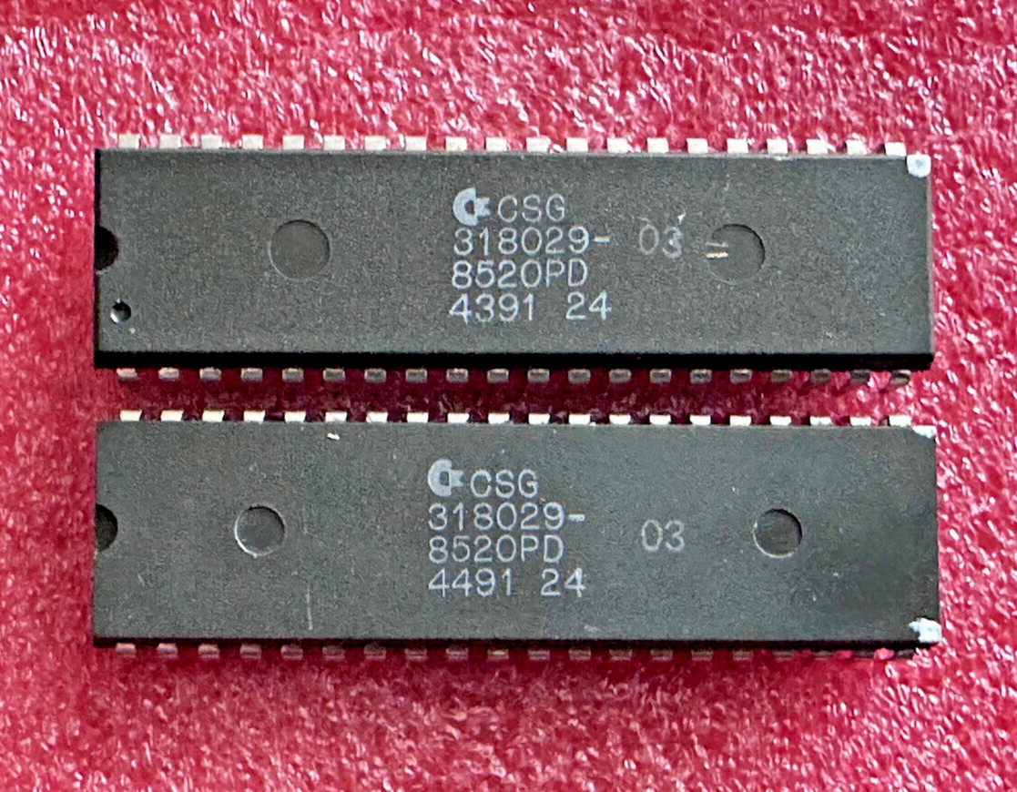 8520PD CSG/MOS ODD EVEN (2 X) From An AMIGA 500 Rev.6A #43/44 91