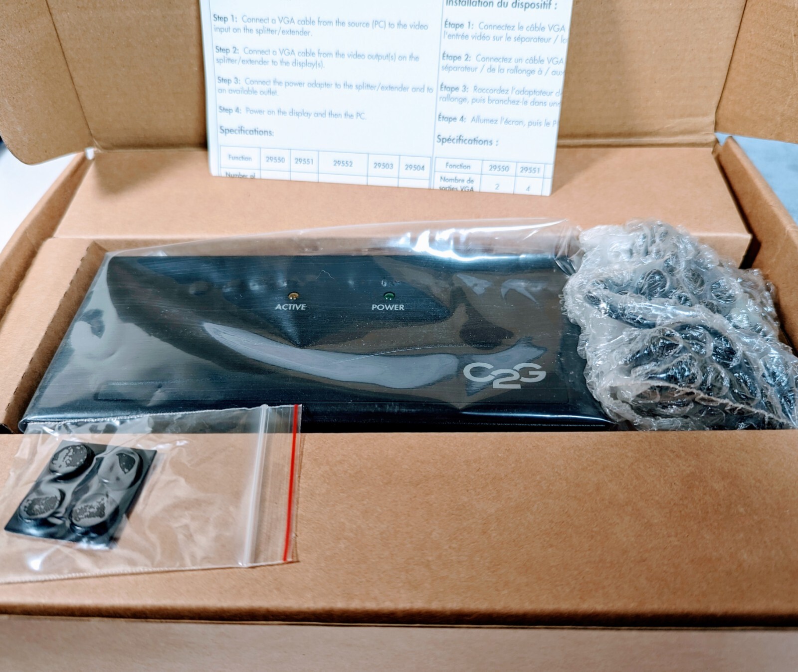 C2G 29550 2-Port UXGA Monitor Splitter/Extender *New Unused*