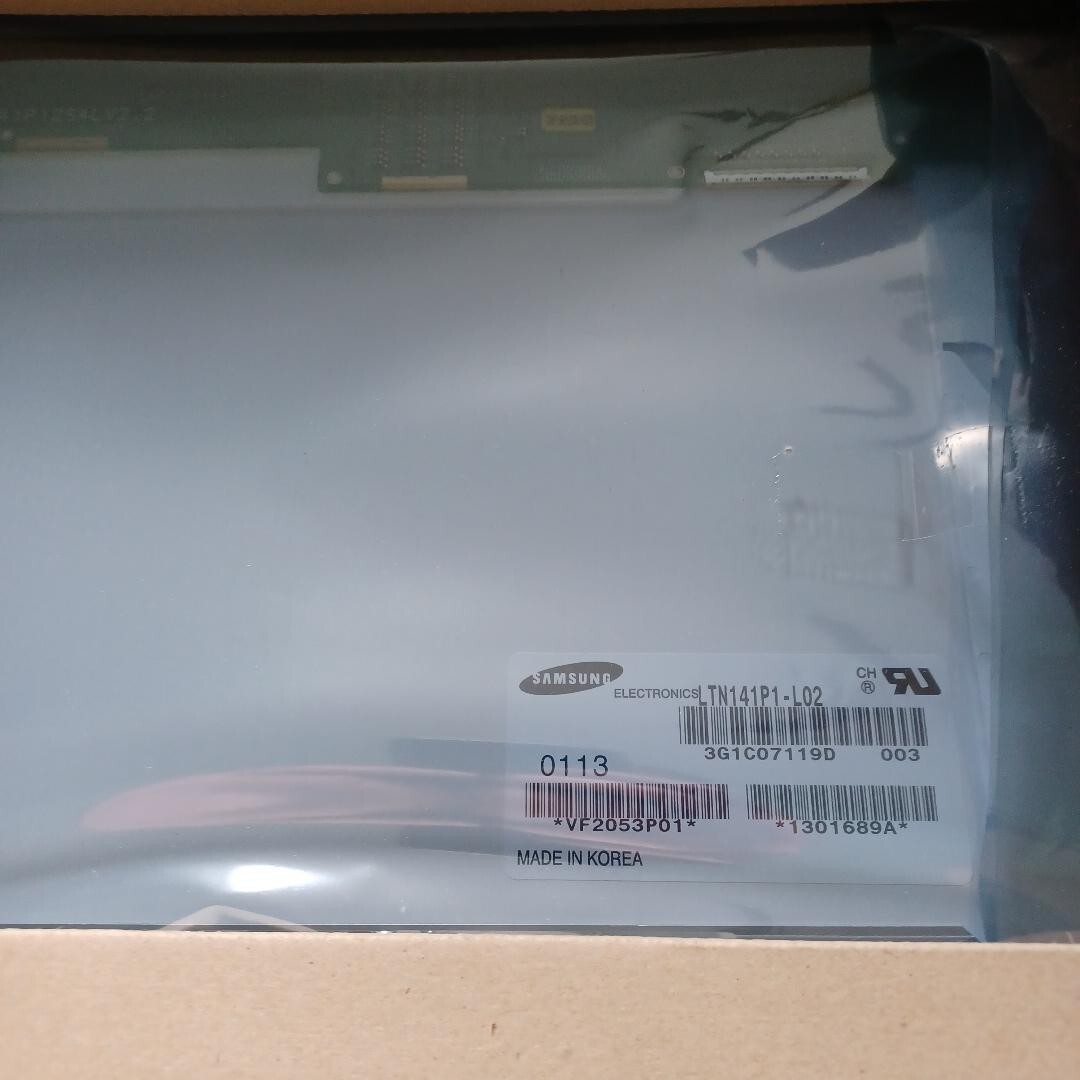 LTN150P1-L04 Samsung LCD 15 1400X1050 Sxga+ 116Ppi 6Hz Lvds 20Pins  NEW