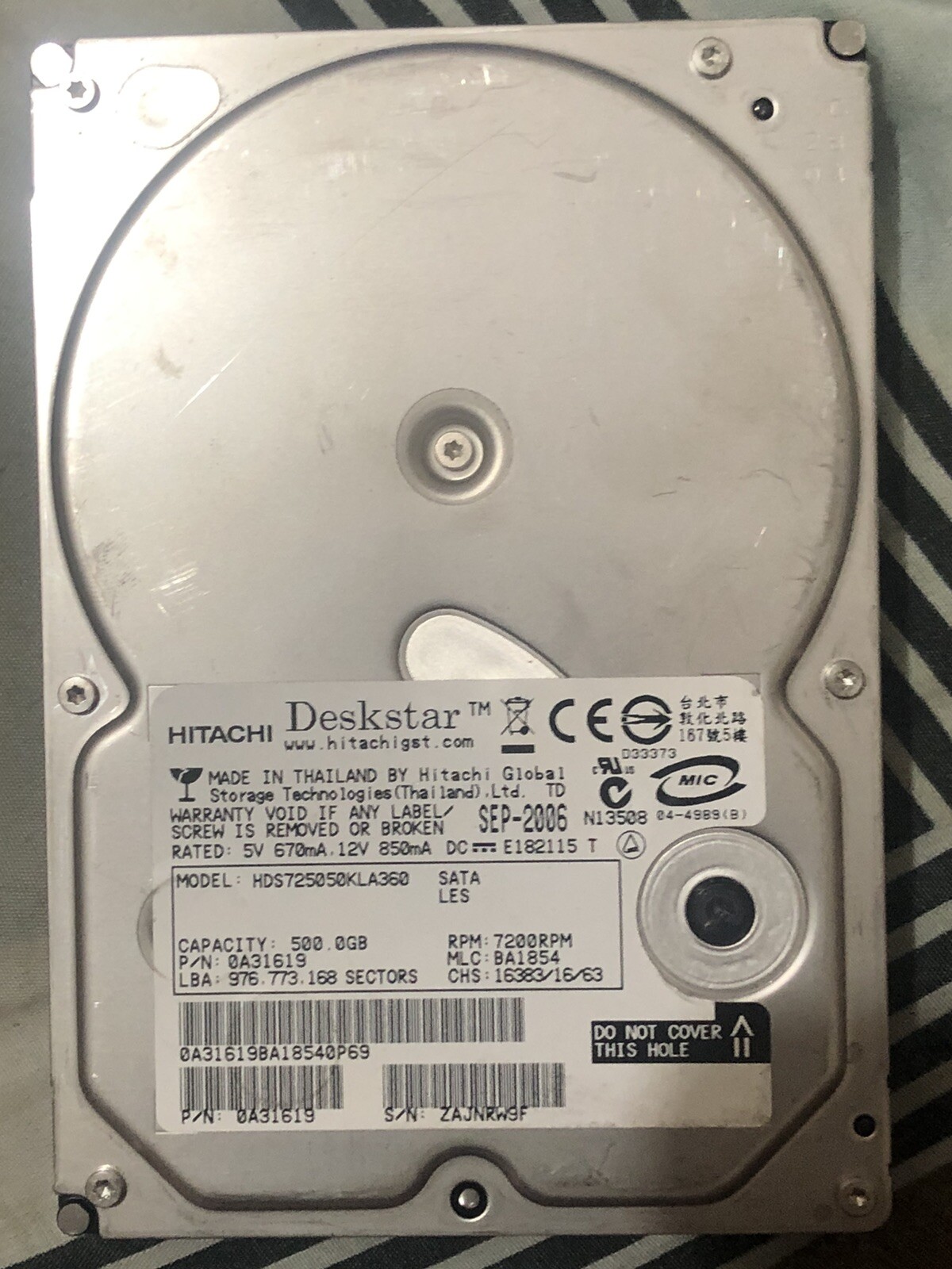 Hitachi HDS725050KLA360 HGST Deskstar 500GB 7.2K 3.5" SATA HDD 512Bp/s