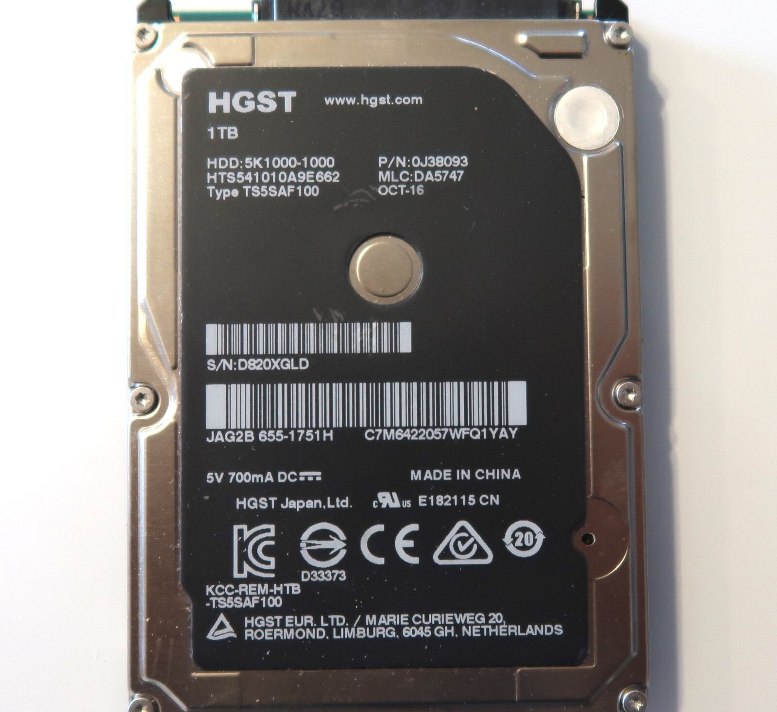Hitachi HTS541010A9E662 PN: 0J38093 MLC:DA5747 China 2.5" 1000gb Sata HDD 2016