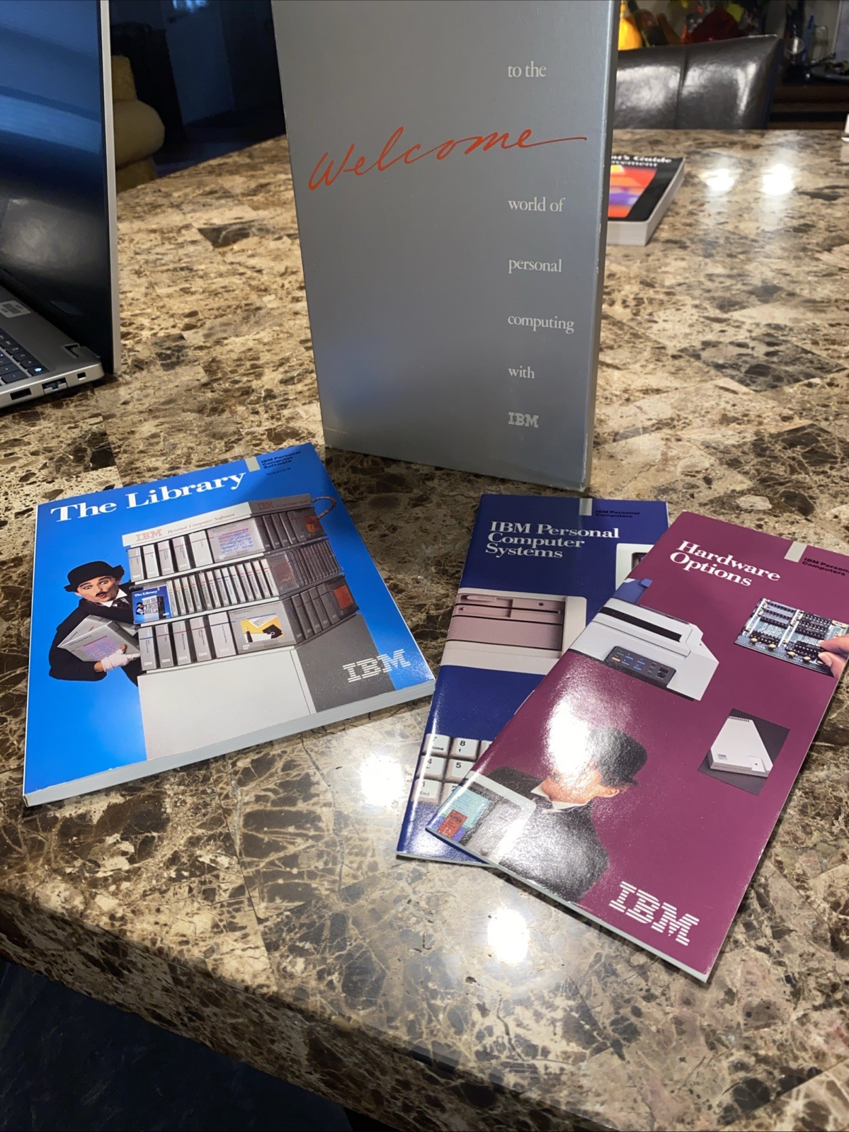 IBM PC XT AT 5160 5170 Welcome to the World of Personal Computing Package 1985