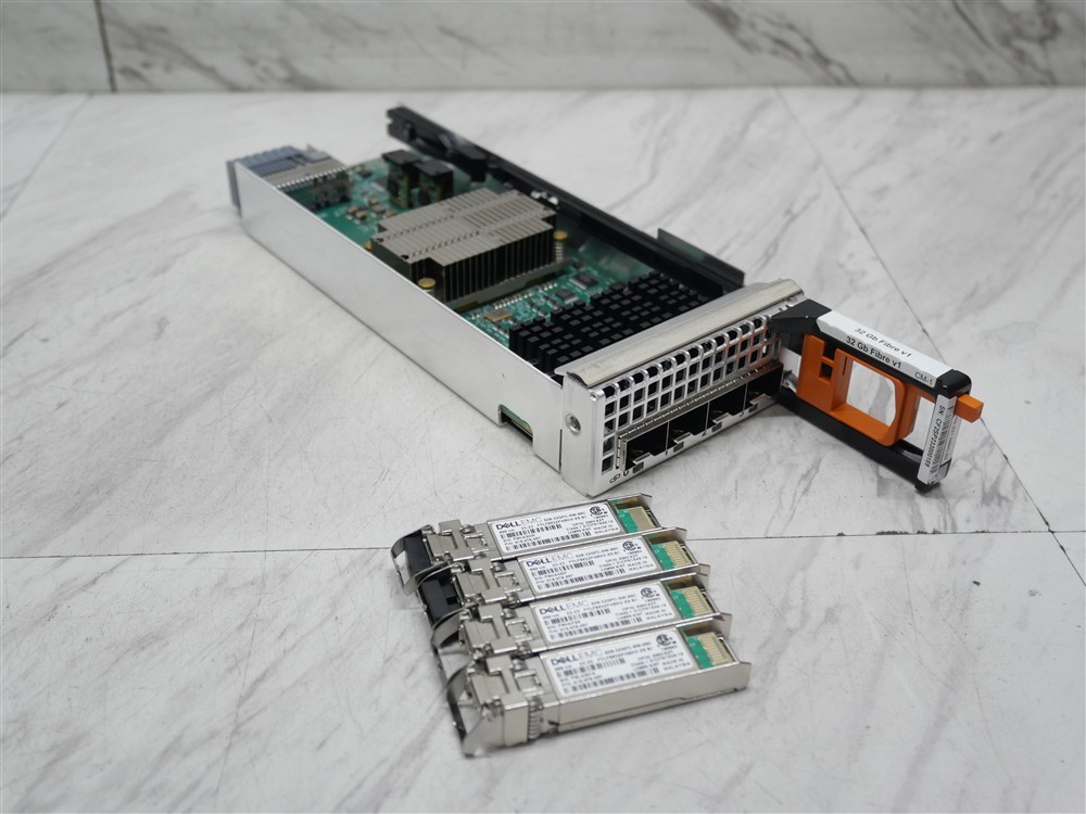 Dell EMC PowerStore 4-Port 32Gb FC I/O Module 303-321-000C-02 w/ 4 SFPs TESTED