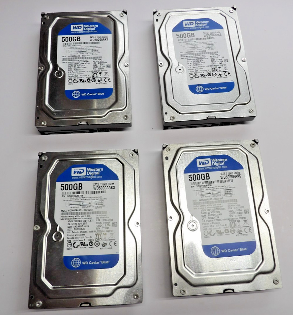 Western Digital WD Blue WD5000AAKS 500 GB SATA 3.5 in Hard Drive