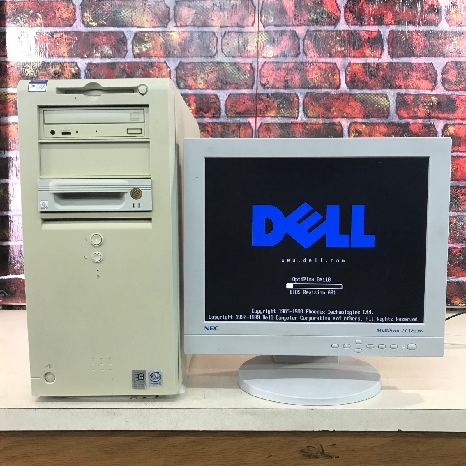 Dell OptiPlex GX110 Pentium III 533MHz 512MB RAM (No HDD) Retro Gaming PC