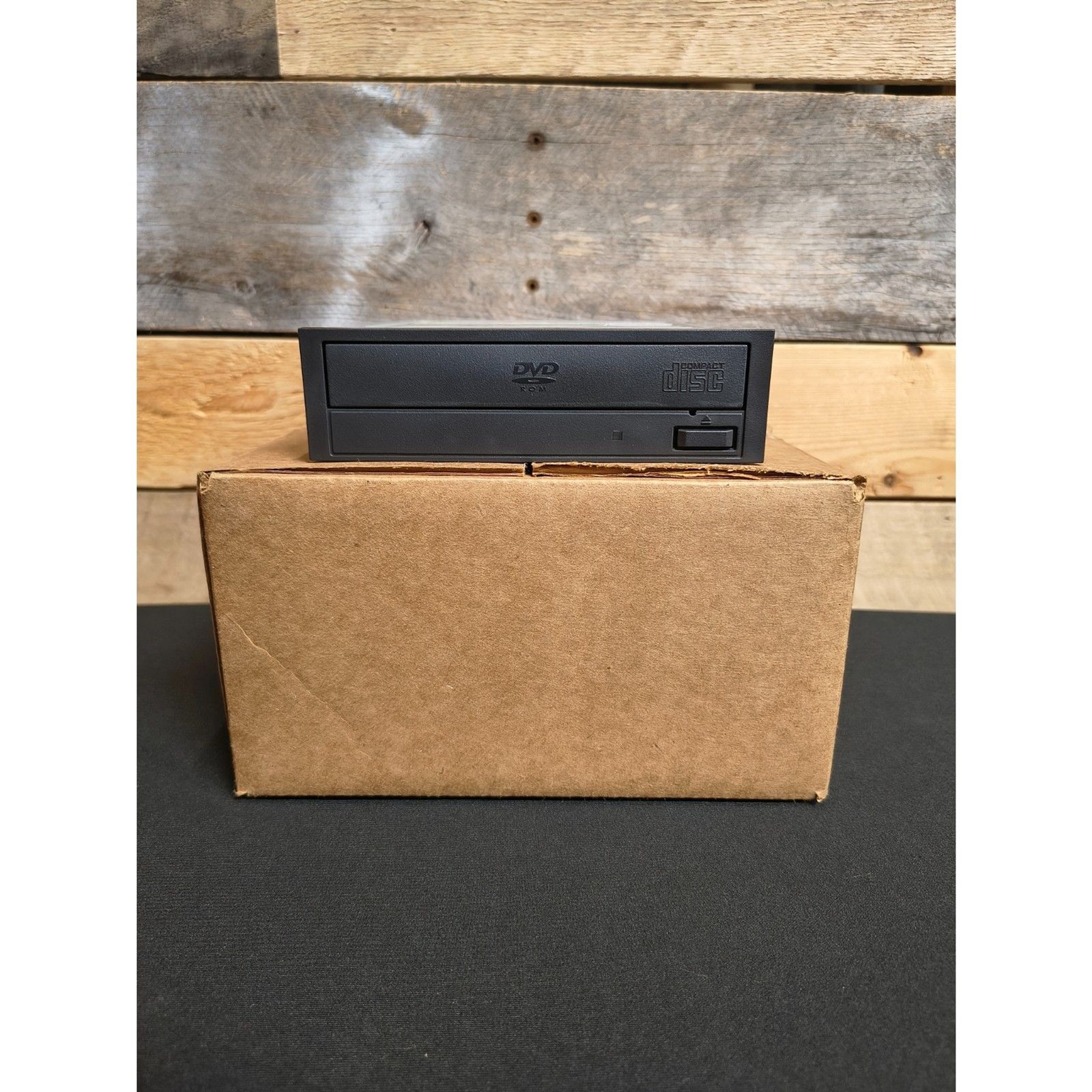 NEW Sony DDU1681S-0B Optiarc 18X SATA 5.25" DVD-ROM Drives Black