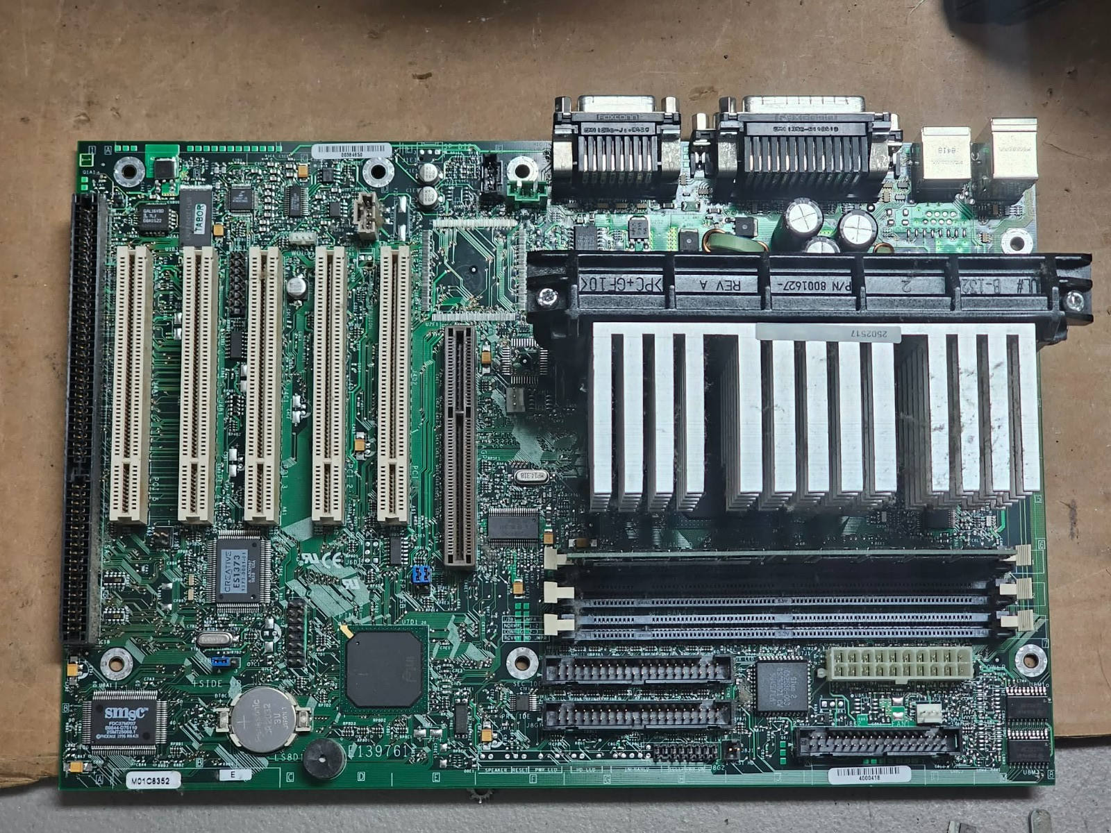 Retro Gaming Vintage Gateway G6-450 Pentium II 446 MHz Memory 128MB PCI AGP ISA