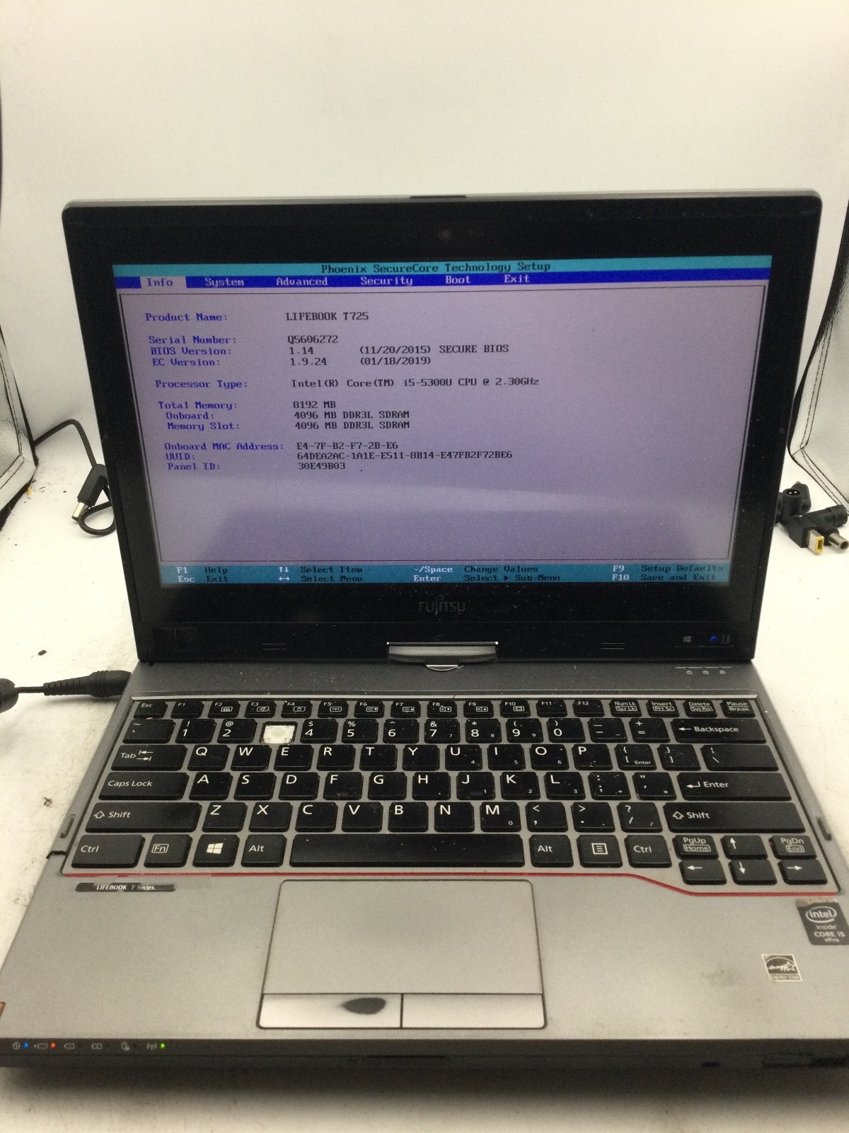 FUJITSU LIFEBOOK T725 - BOOTS TO BIOS - INTEL I5 5300 - 8GB RAM -READ DESCRIP-BB