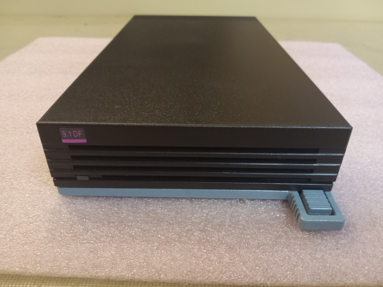 NEW HP 9.1GB 7200 RPM SCSI HARD DRIVE WITH 30 DAY WARRANTY